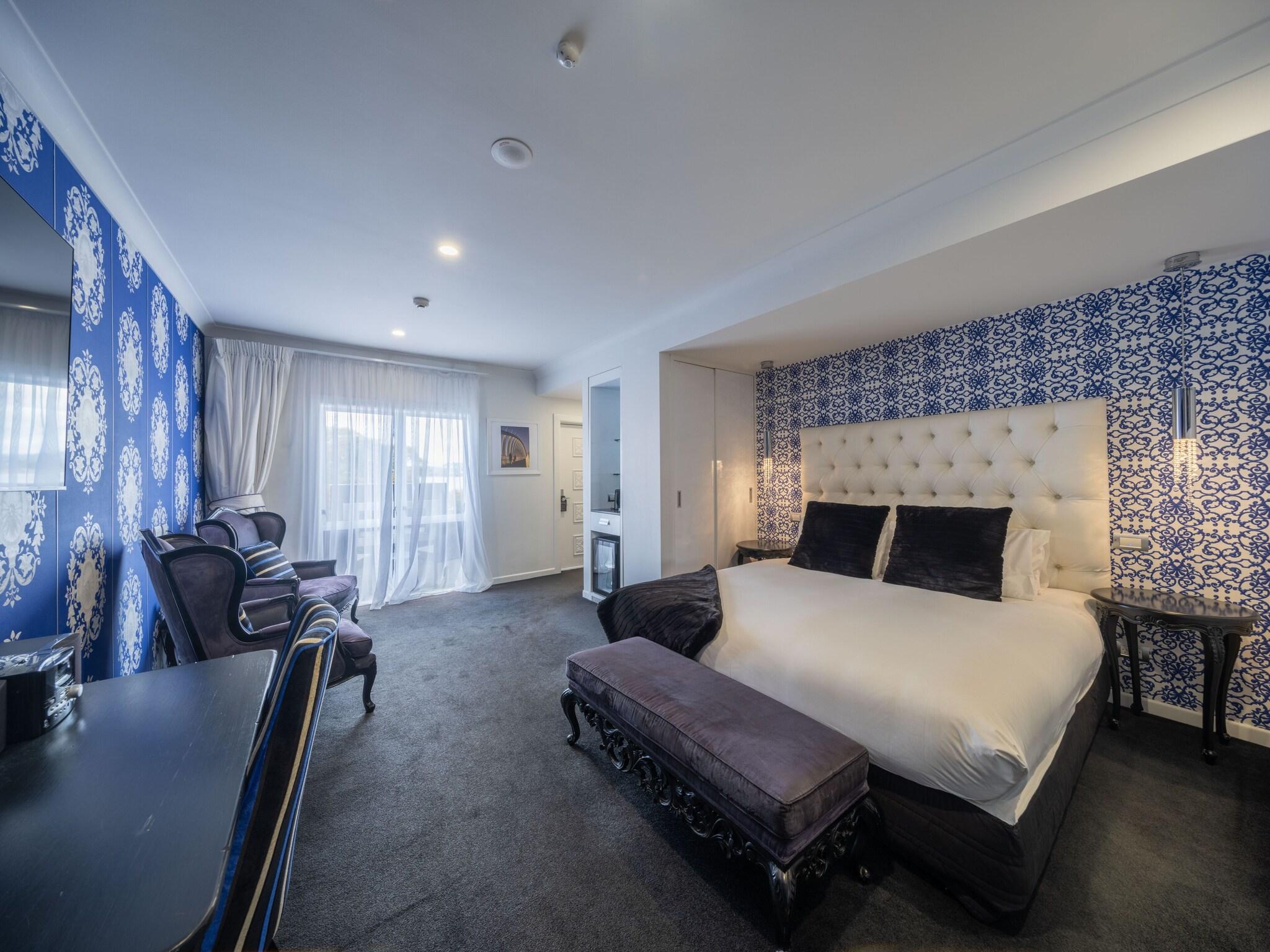 Double King Size Bed