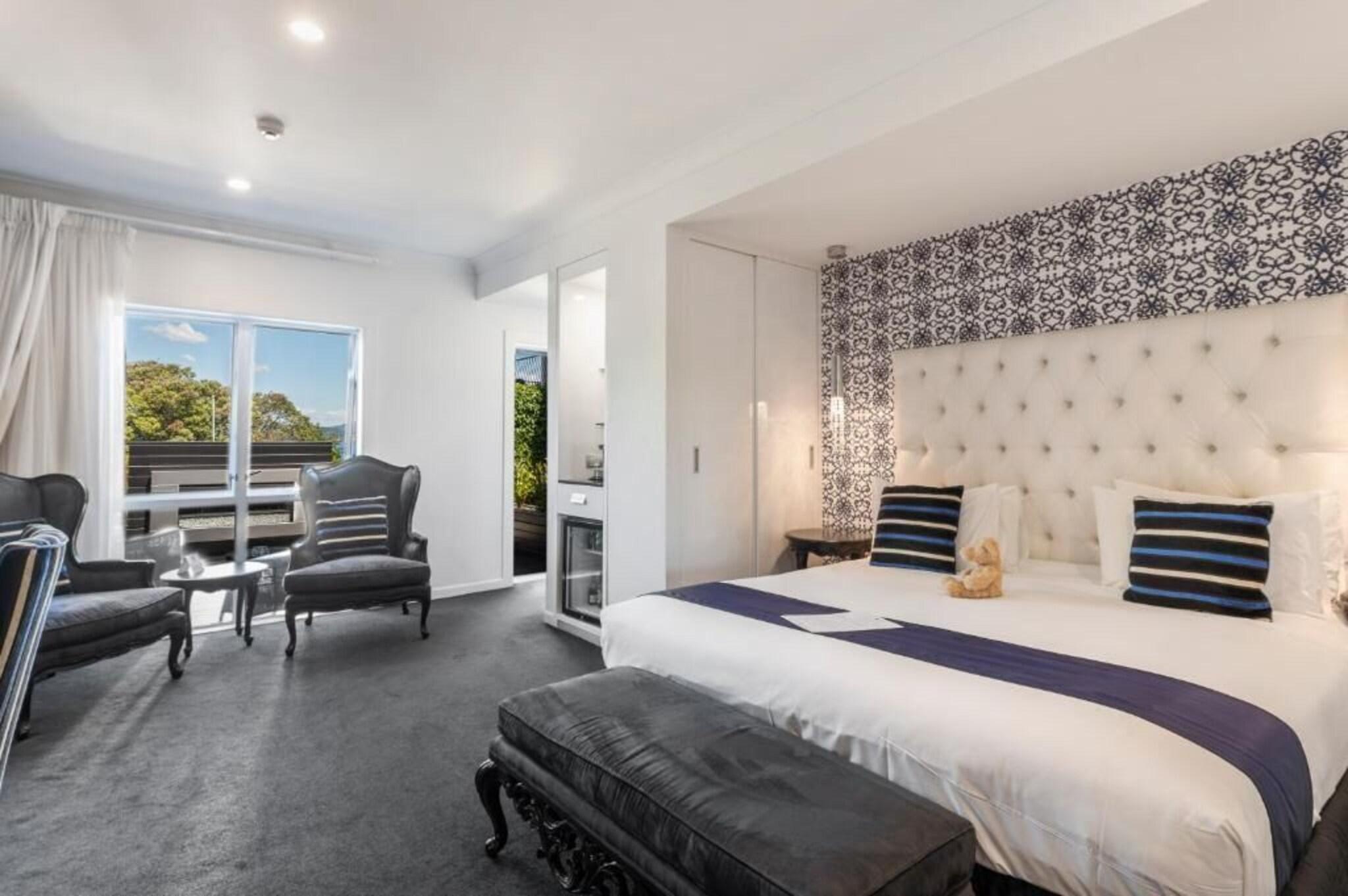 Double King Size Bed