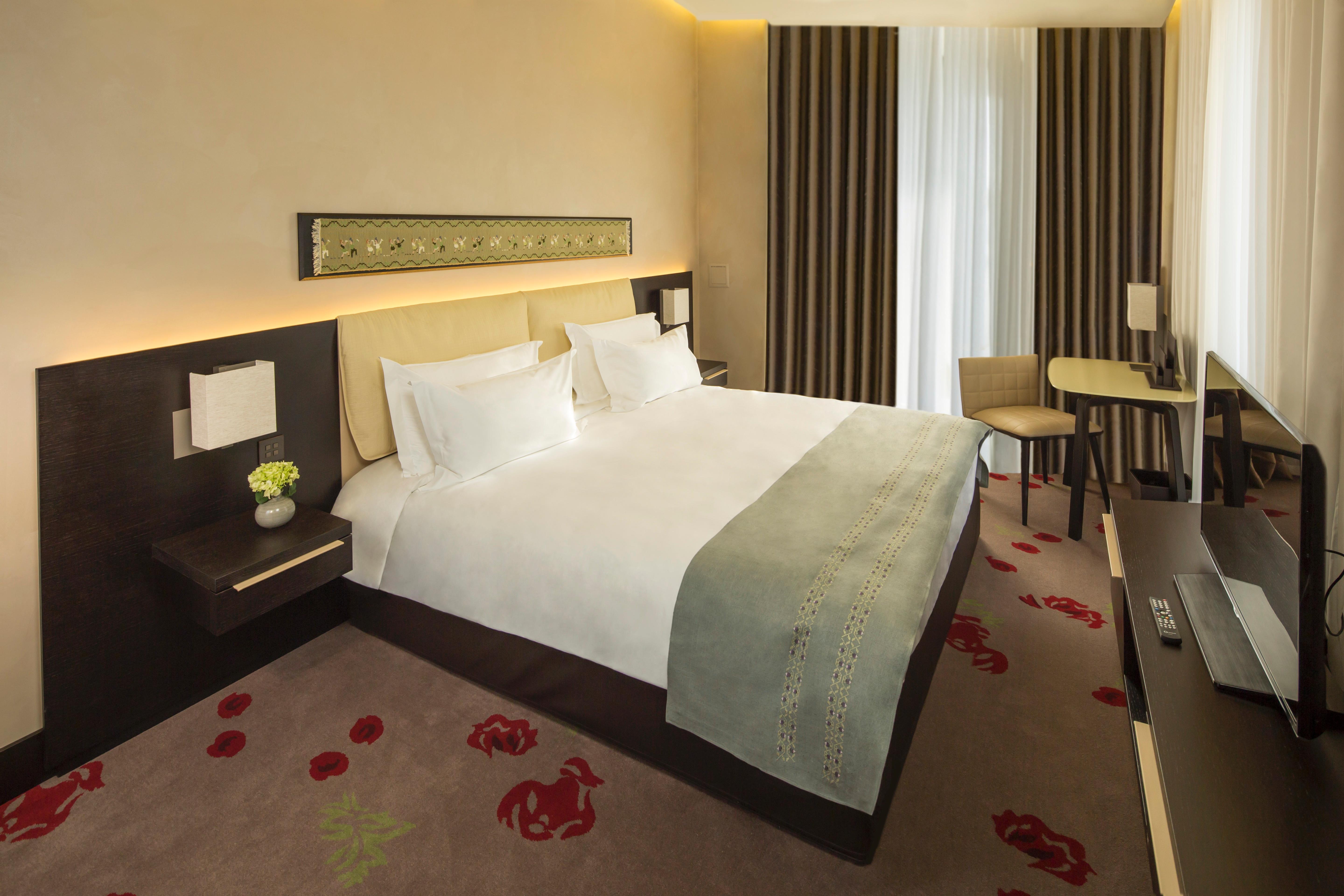 Double Single Superior