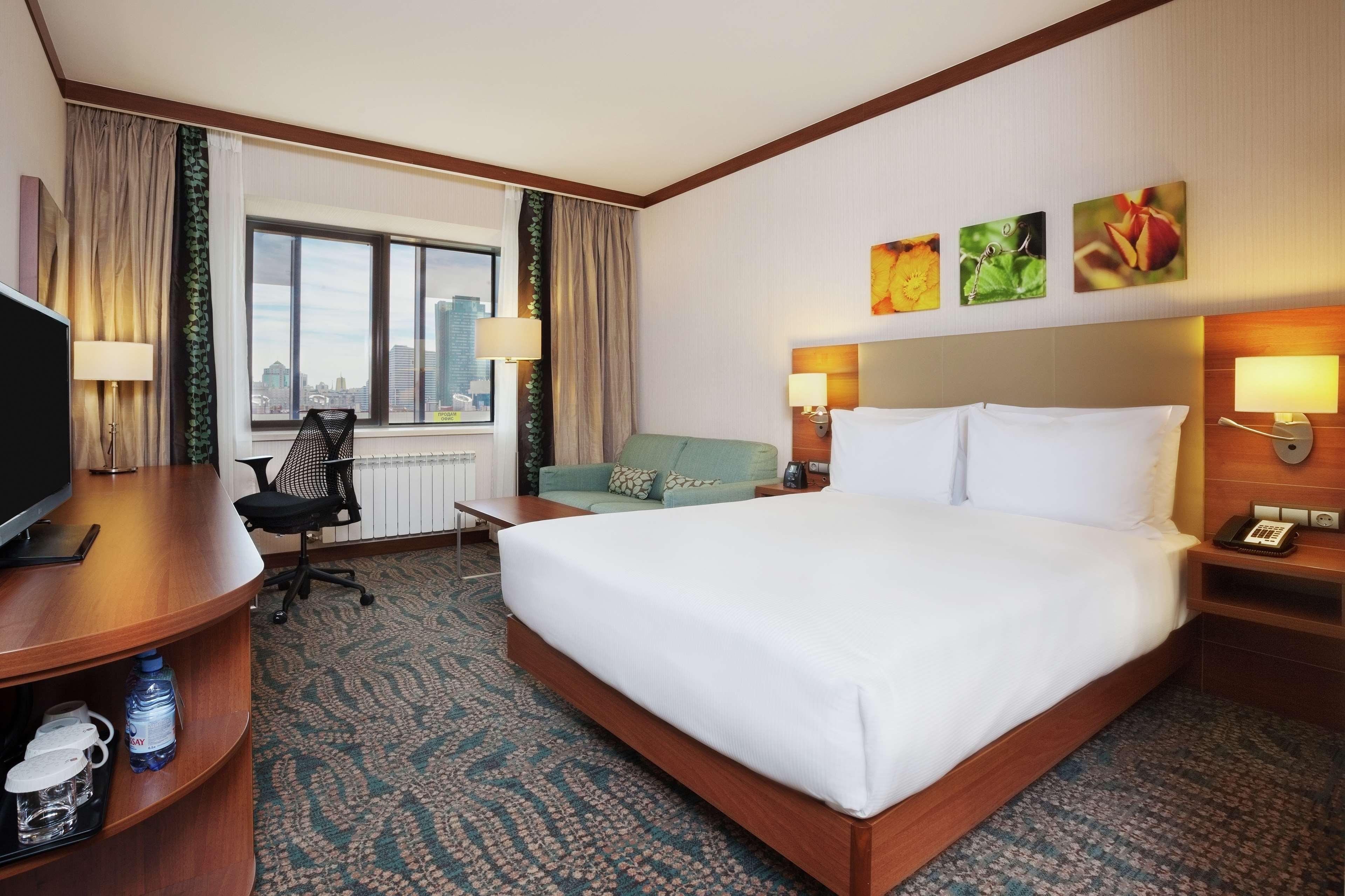 Double Queen Size Bed