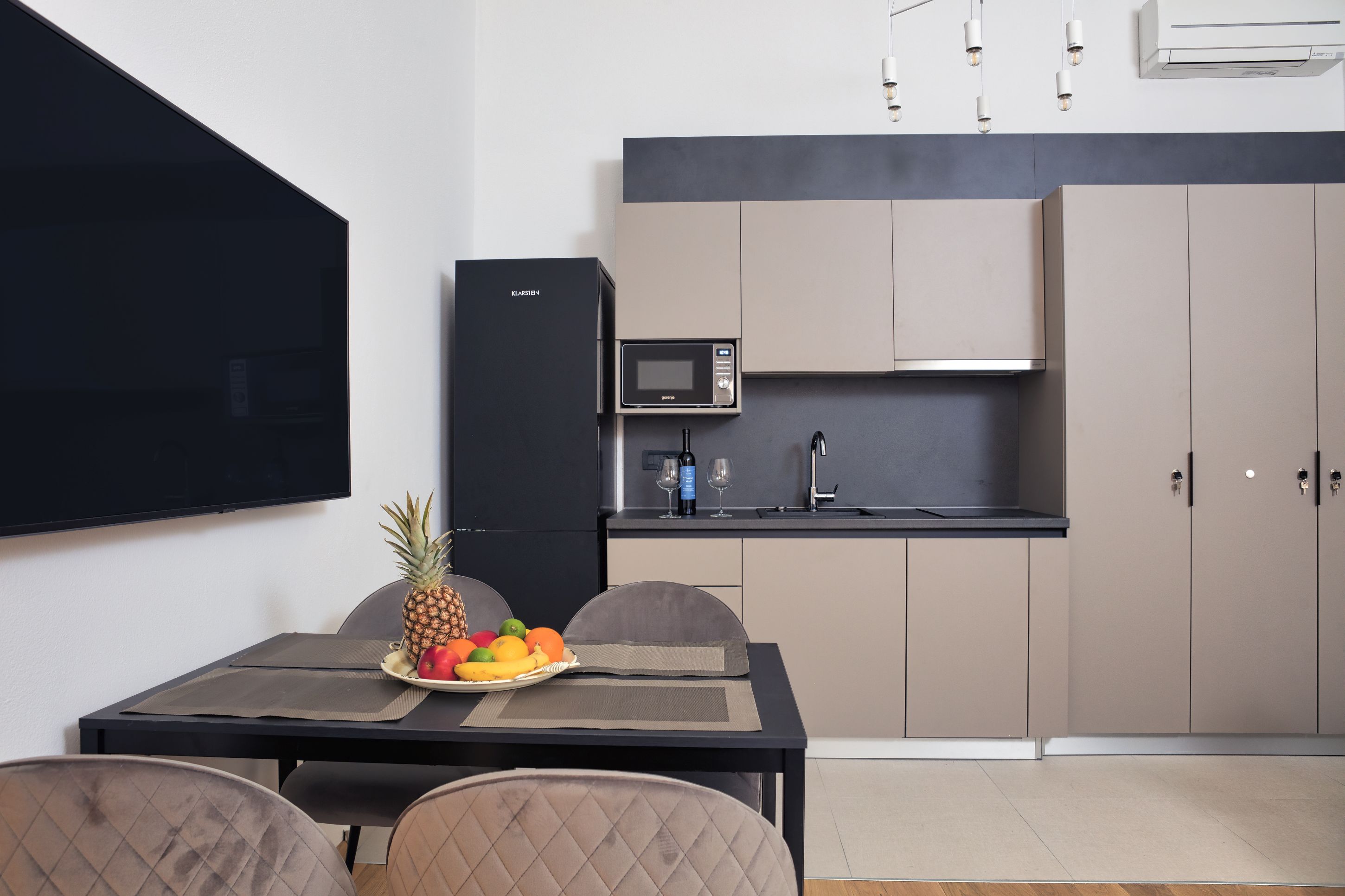 Apartment Deluxe One Bedroom