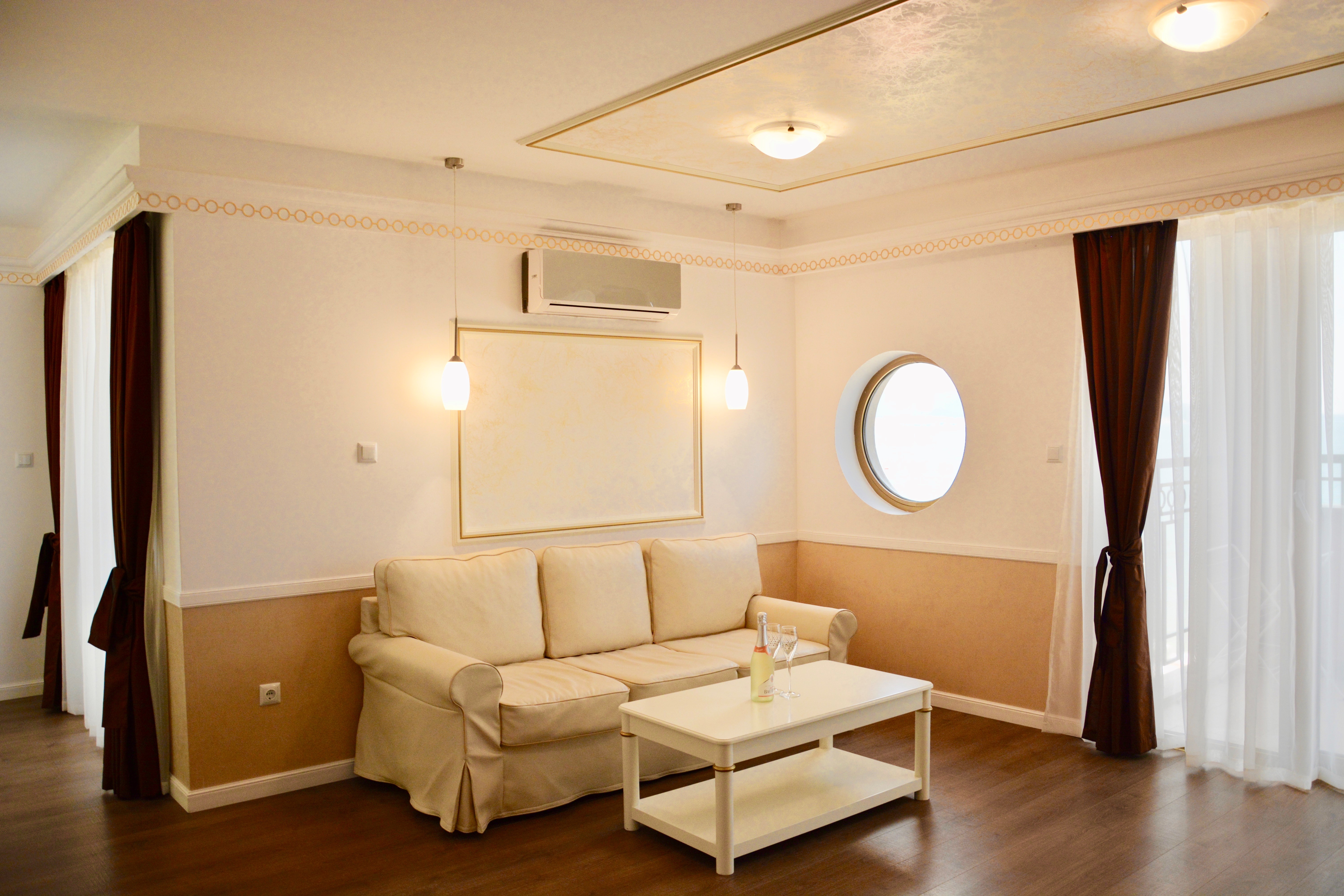 Apartment Two Bedrooms One Bathroom