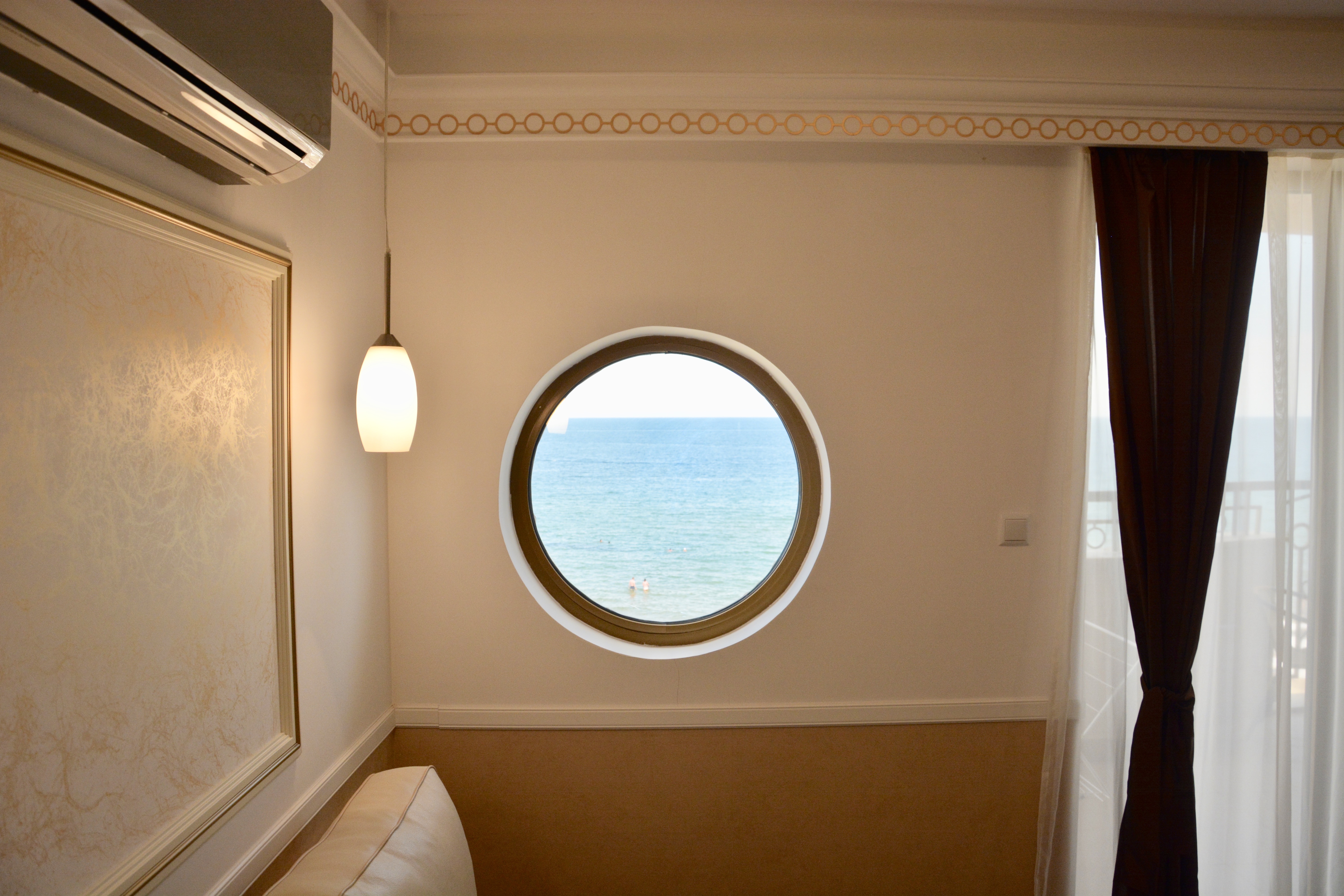 Apartment Two Bedrooms One Bathroom