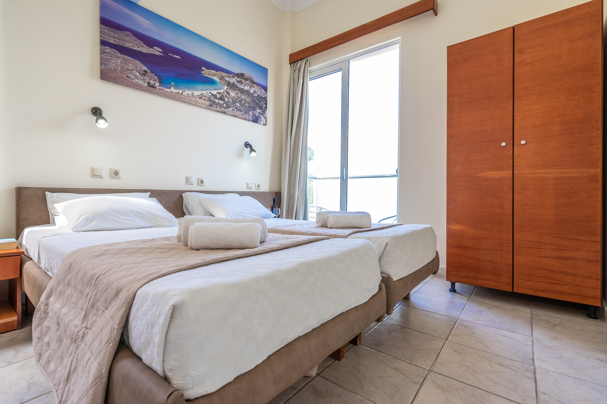 Double or Twin Standard