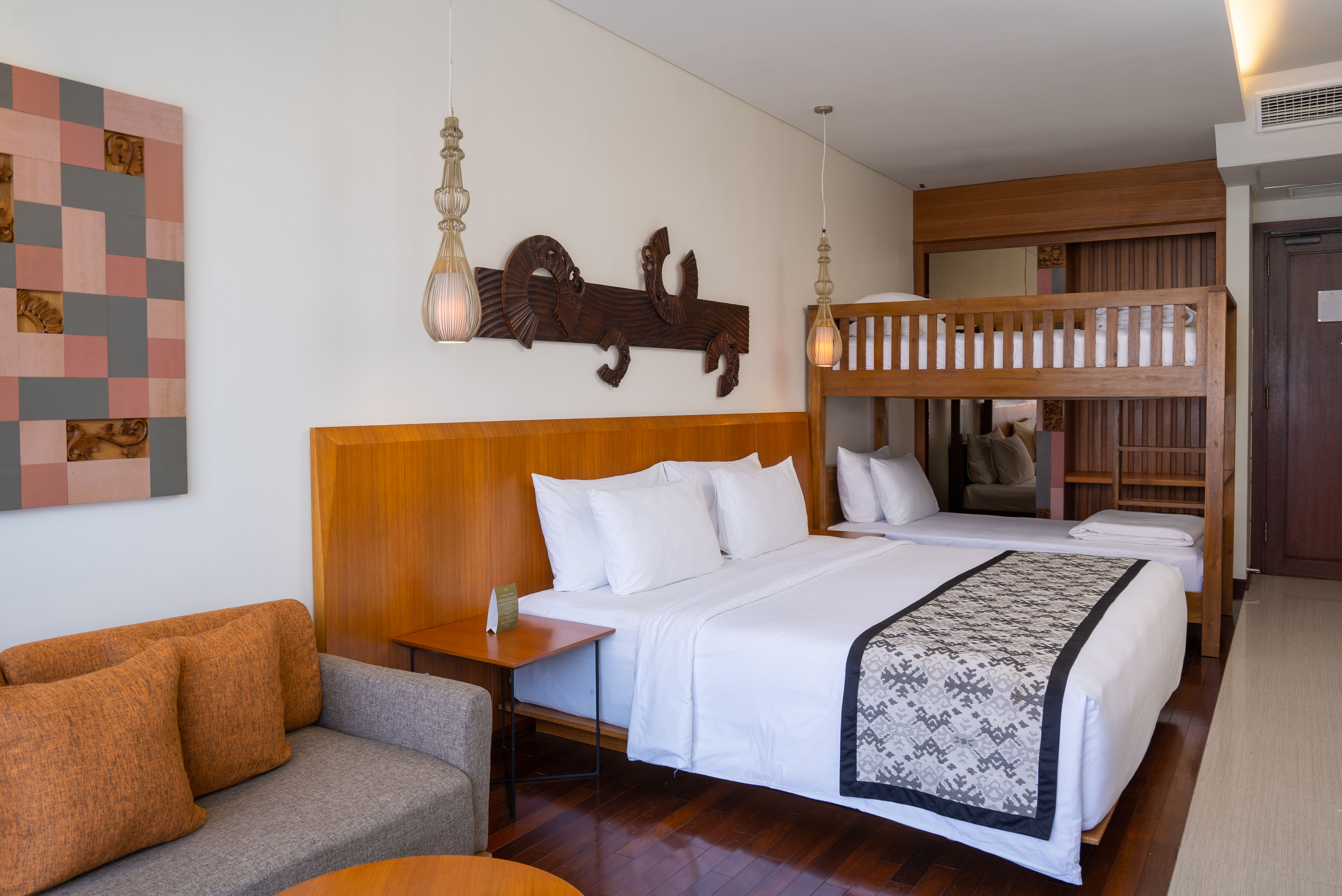 Family Room Deluxe One Bedroom