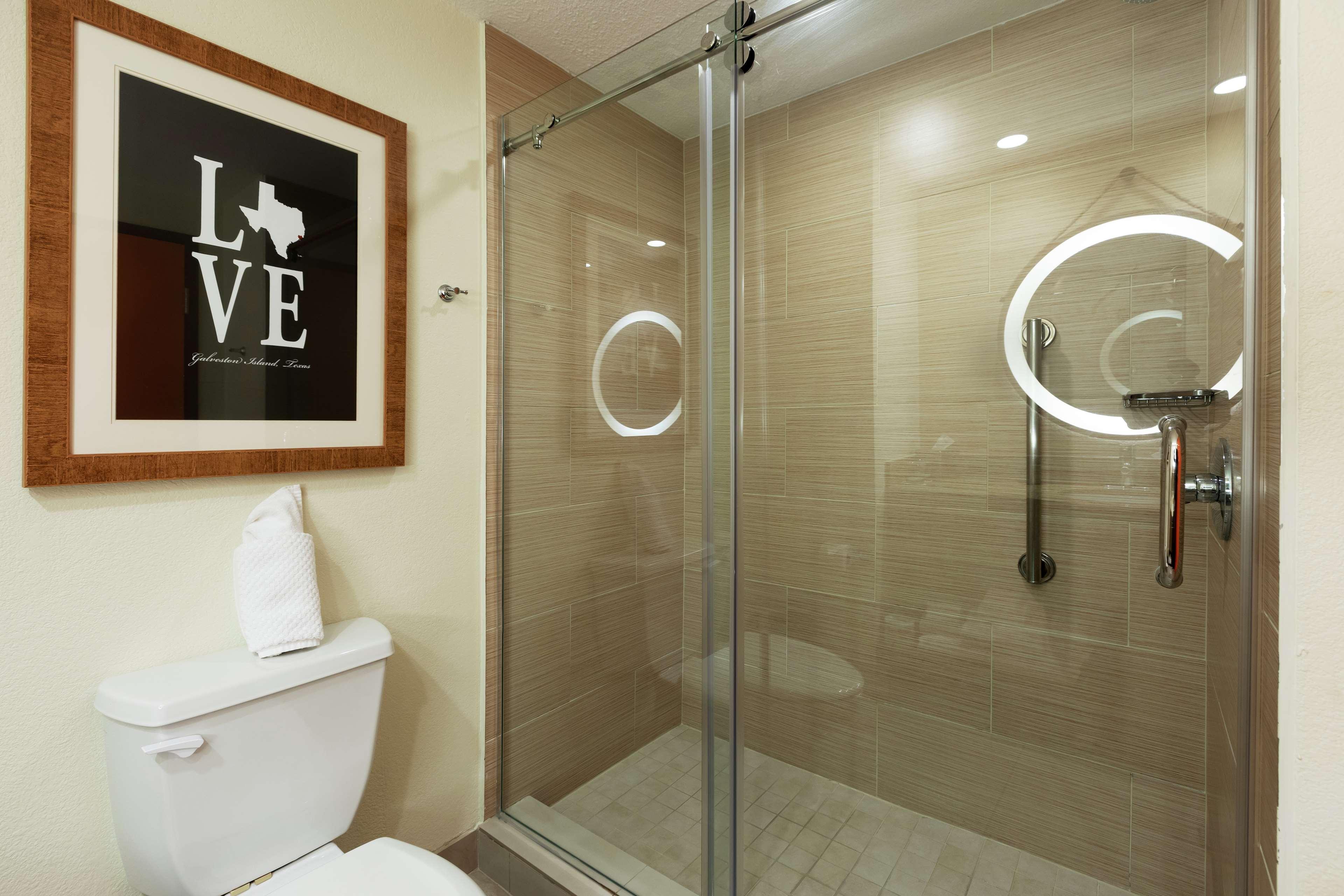 Room Sea View King Bed