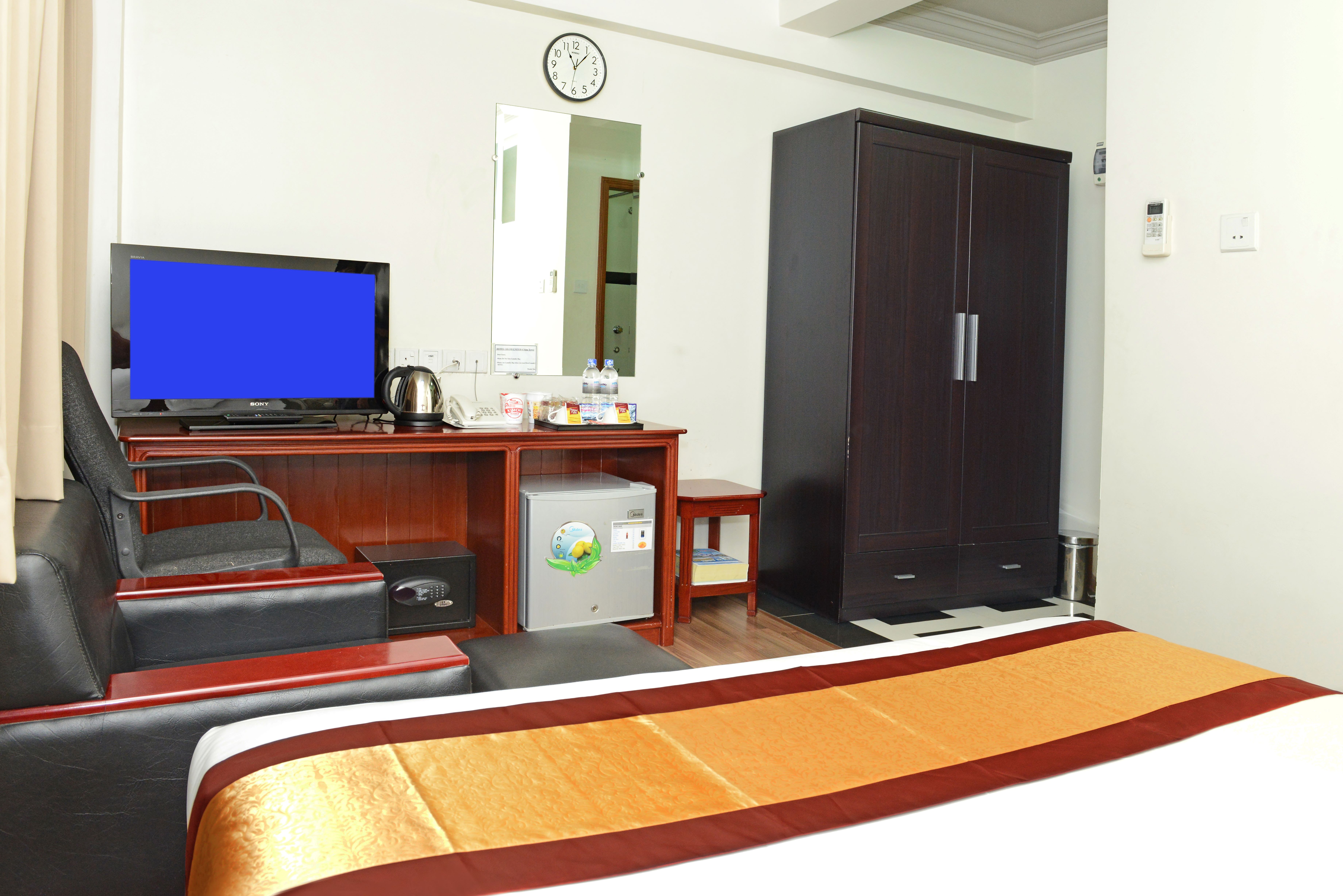 Double Superior City View