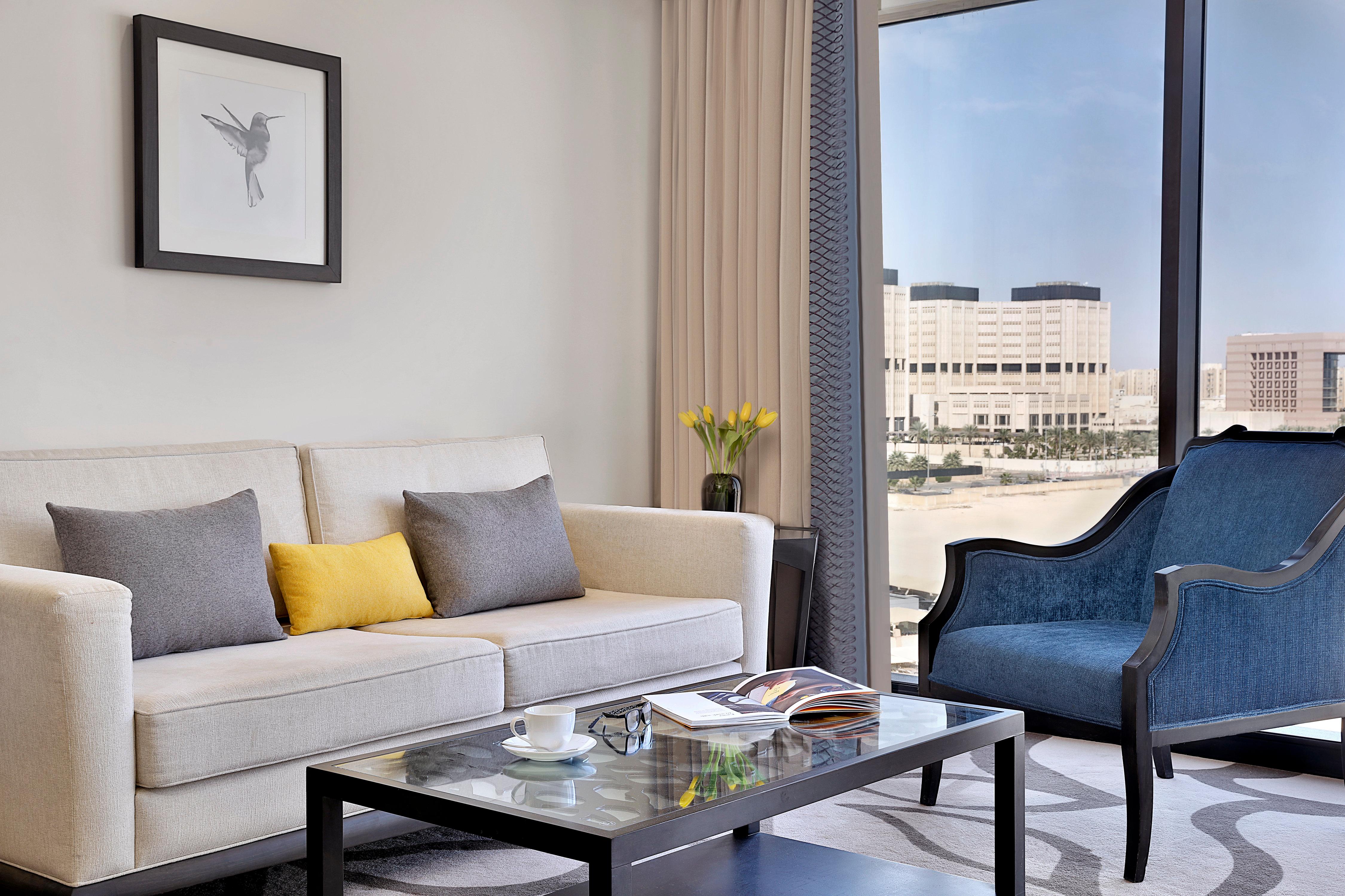 Suite City View King Bed