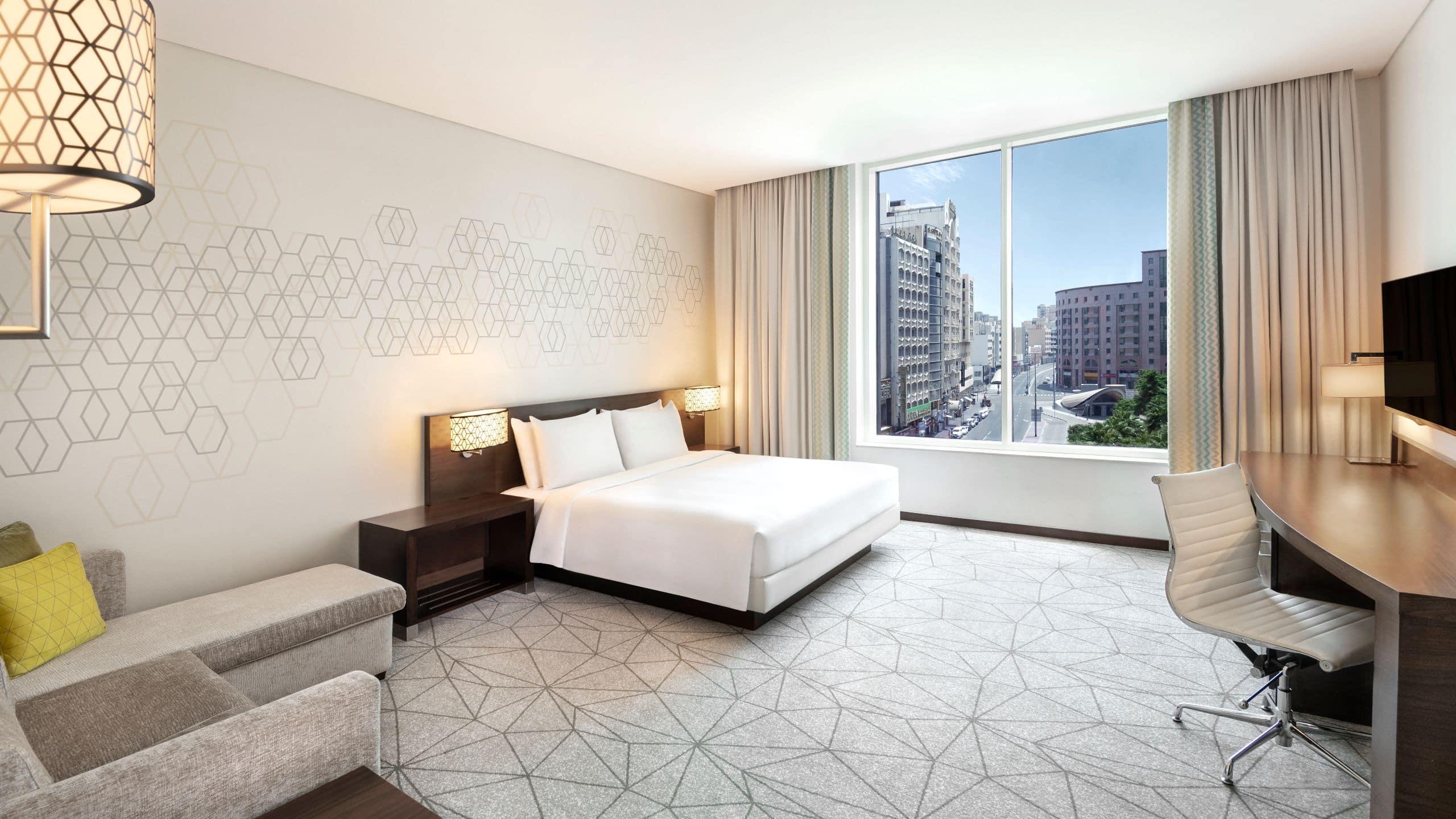 Double King Bed Non Smoking