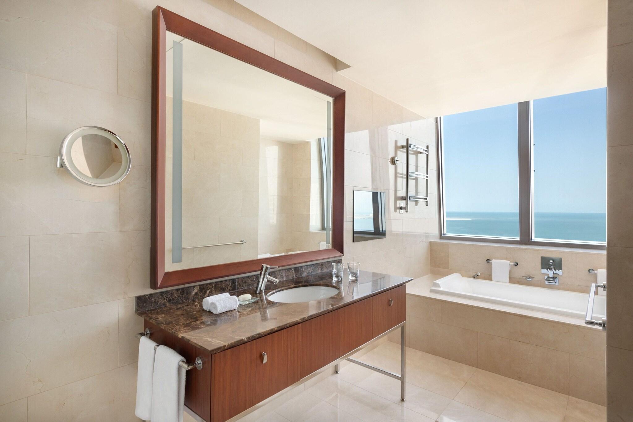 Suite Executive King Bed