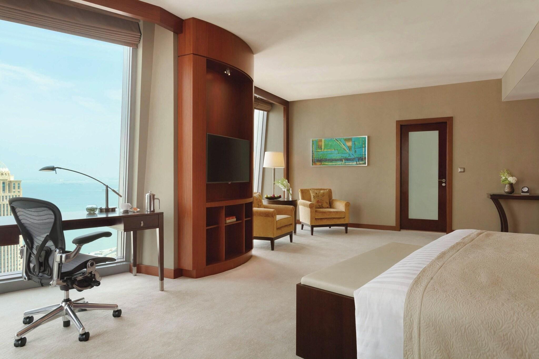 Suite Executive King Bed