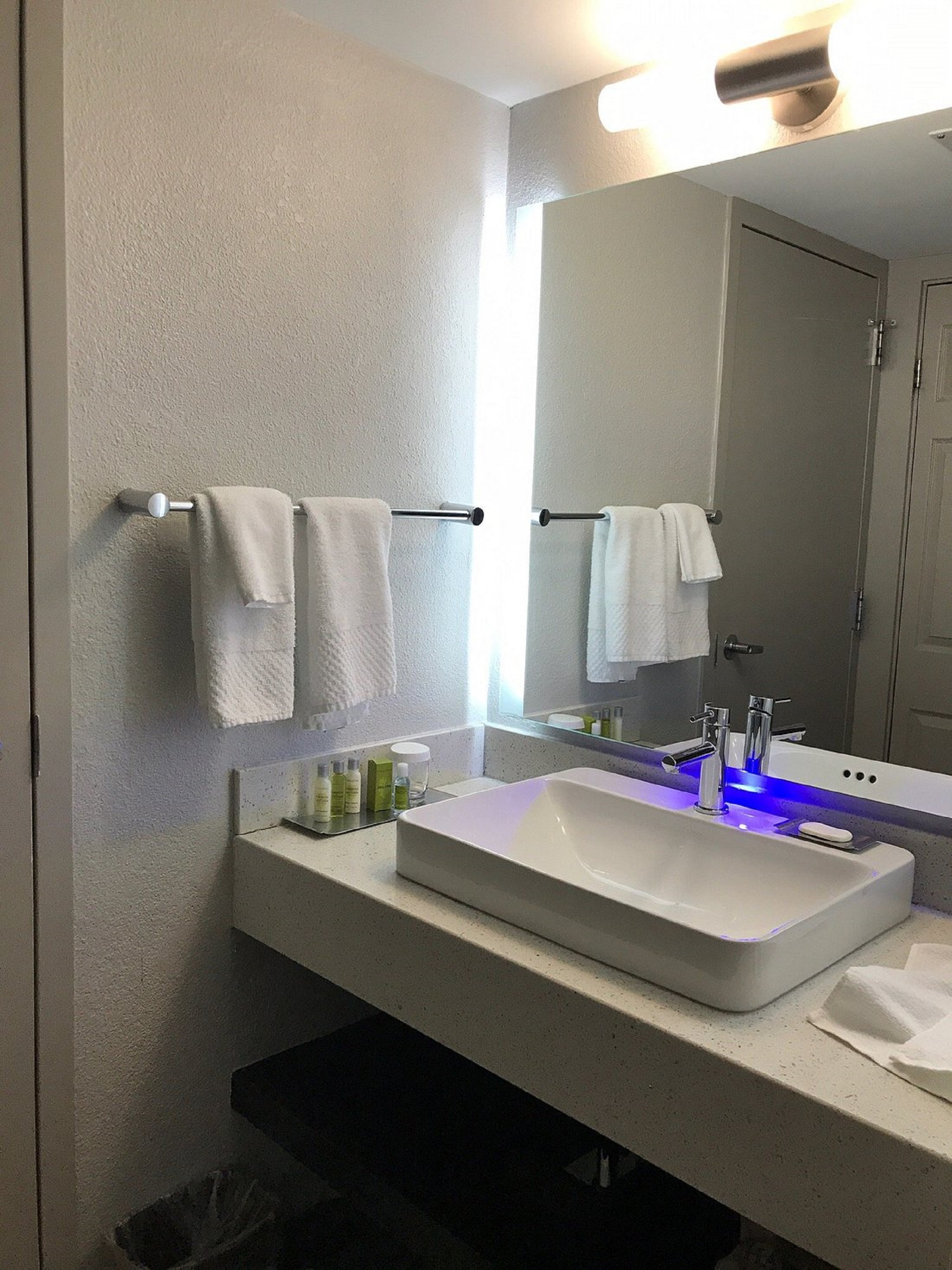 Junior Suite King Size Bed