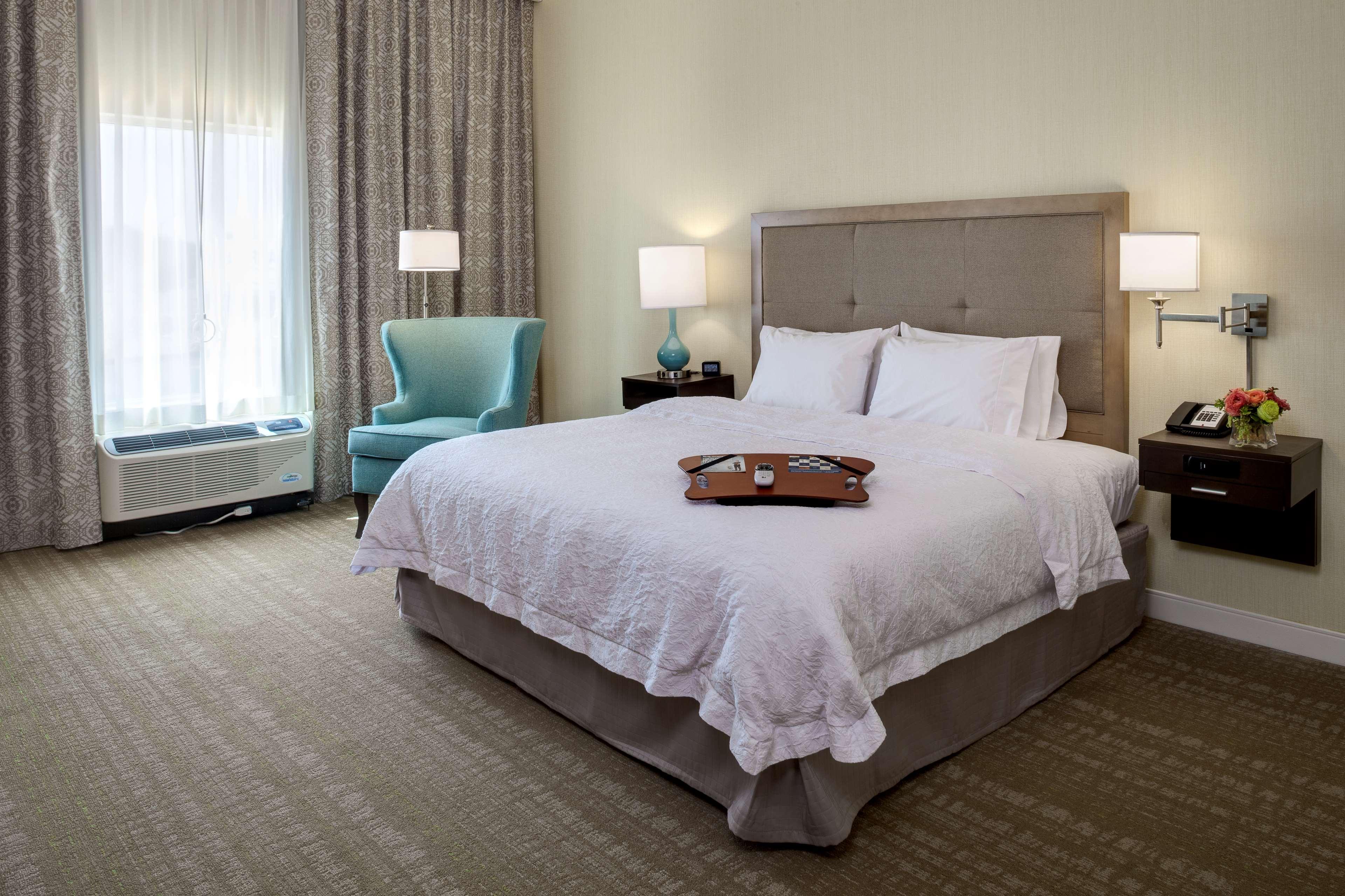 Room King Bed Non Smoking