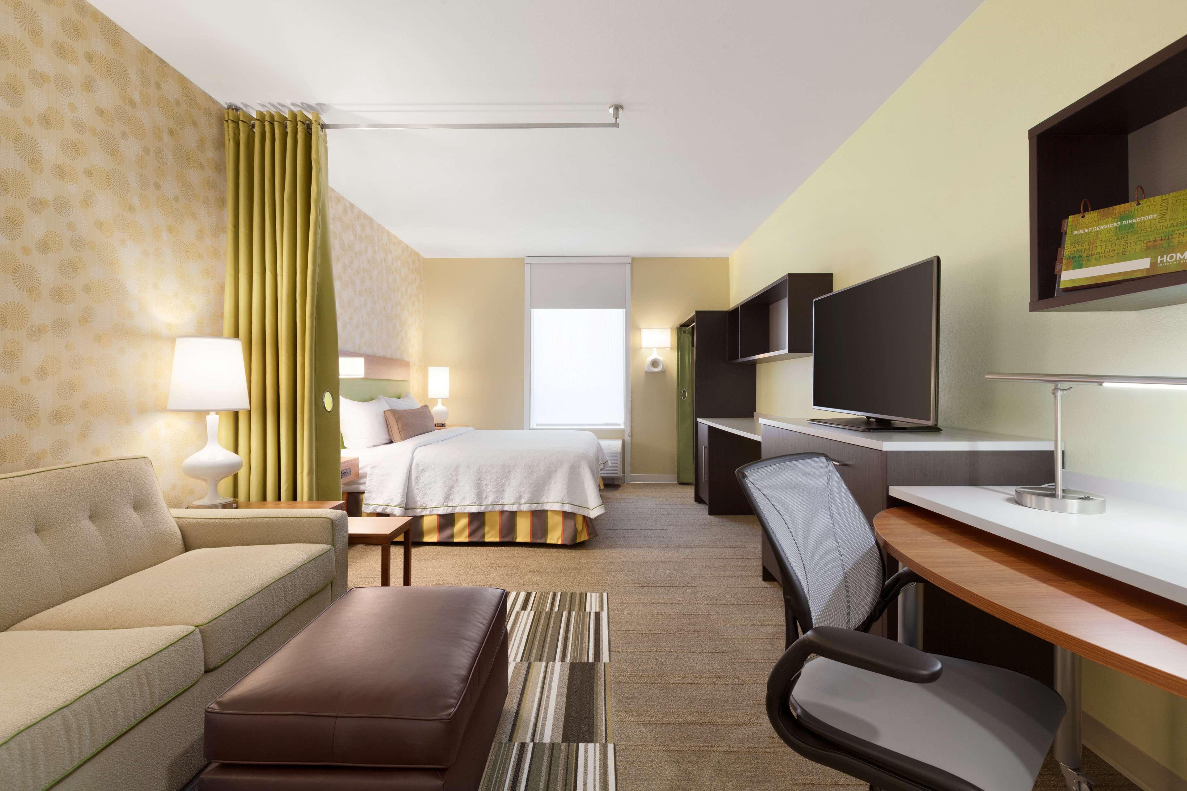 Suite King Bed Non Smoking