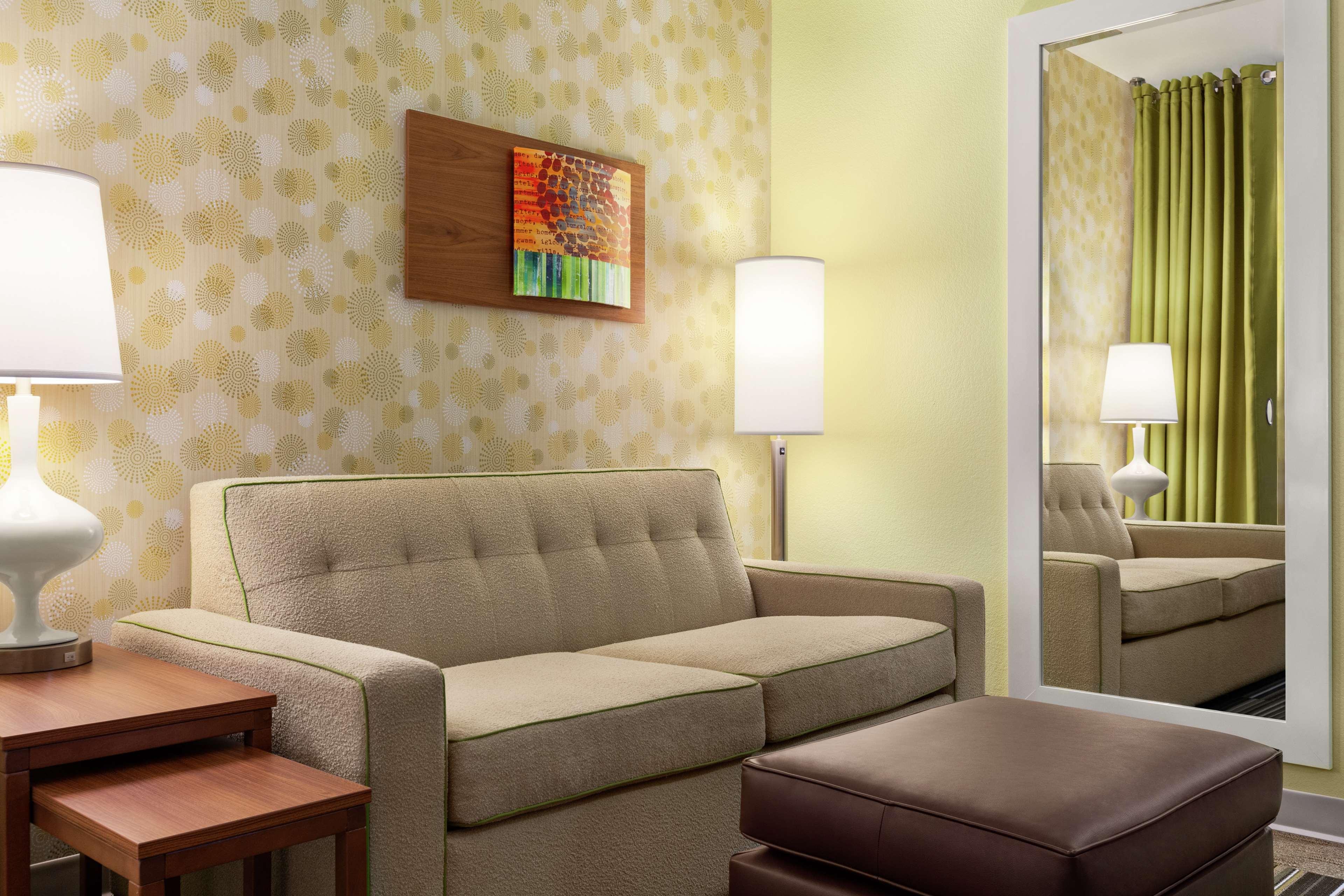 Suite Two Queen Beds