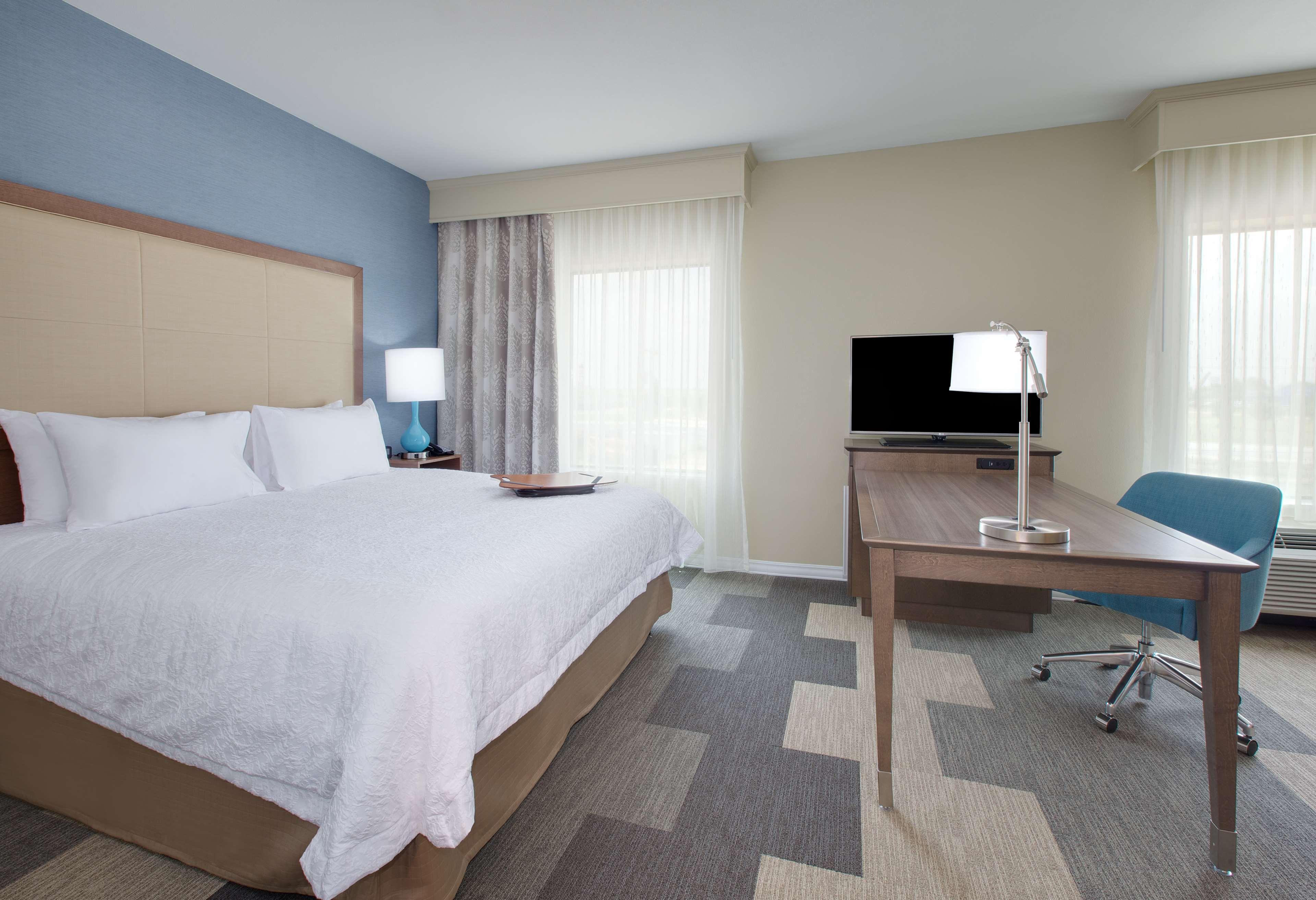 Double King Bed Non Smoking