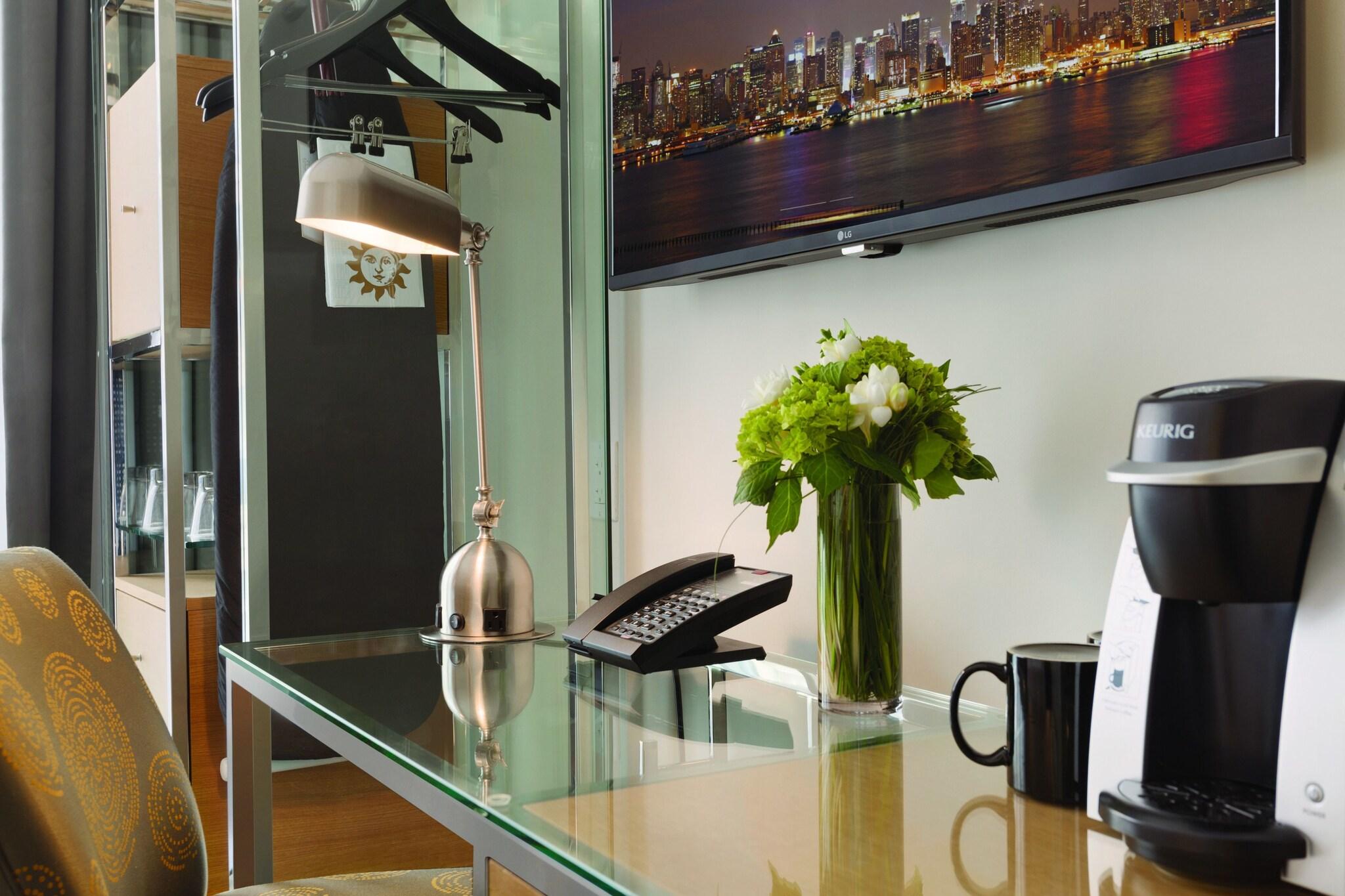 Double Executive Two Queen Beds