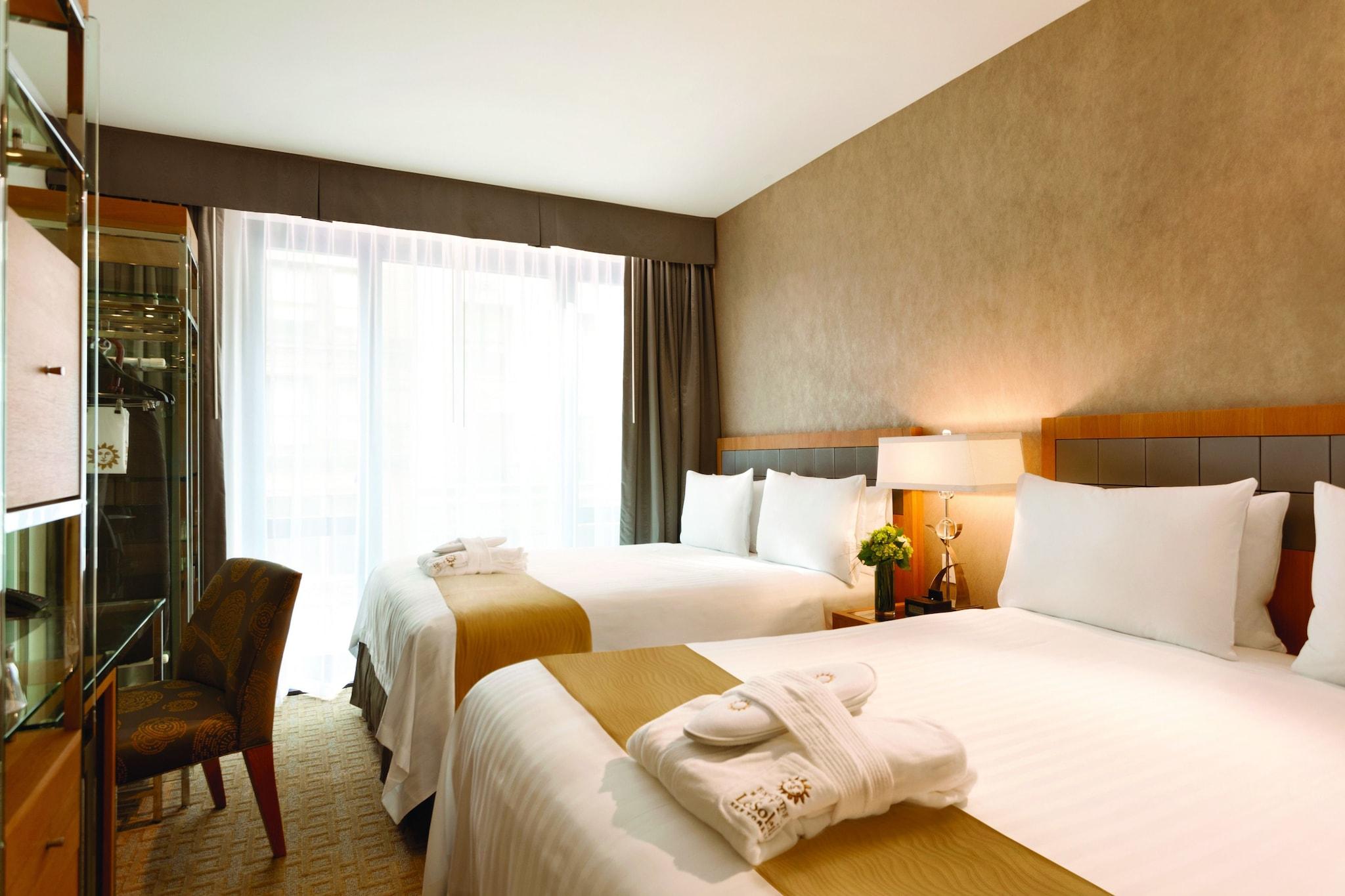 Double Executive Two Queen Beds