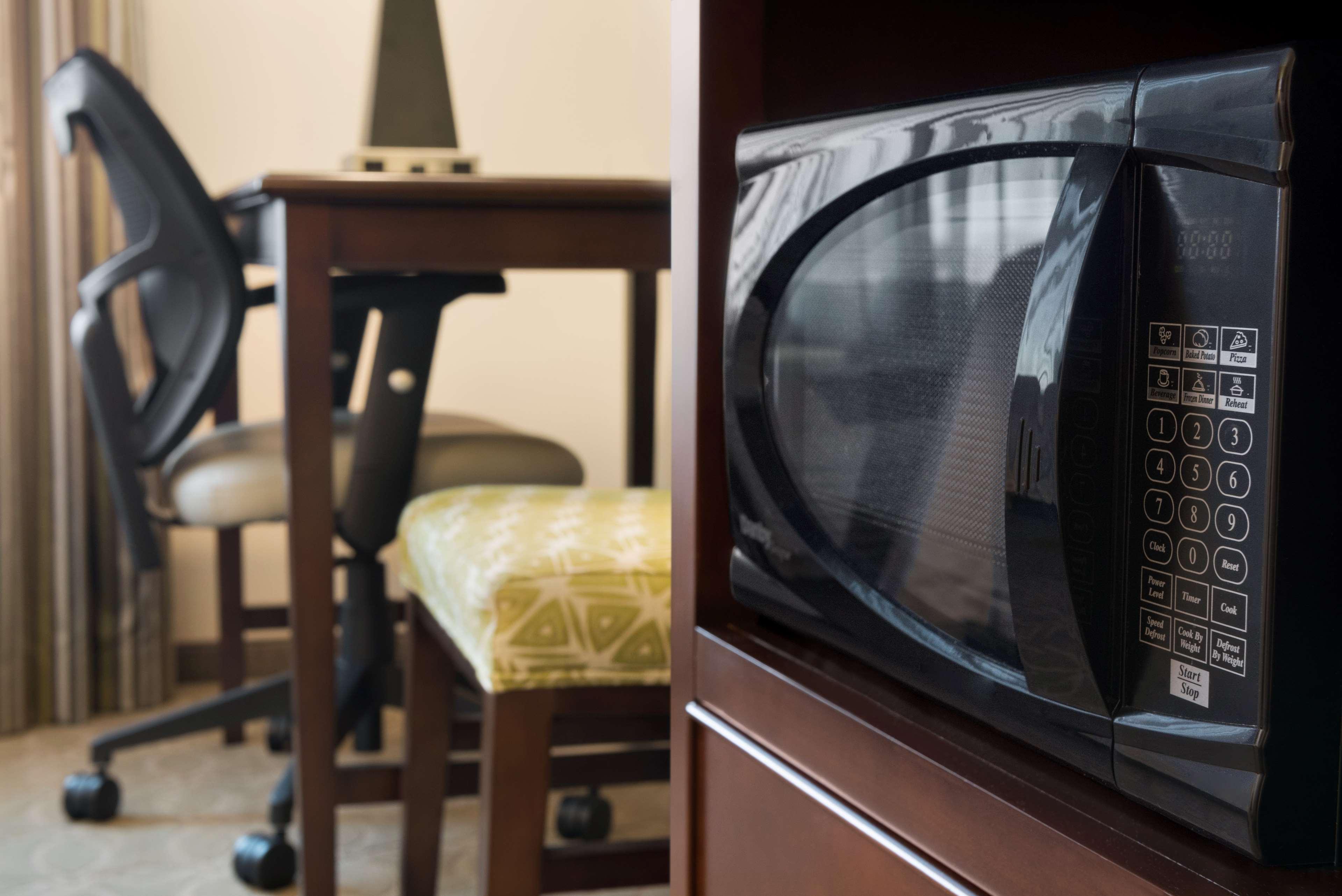 Twin Two Queen Beds Non Smoking