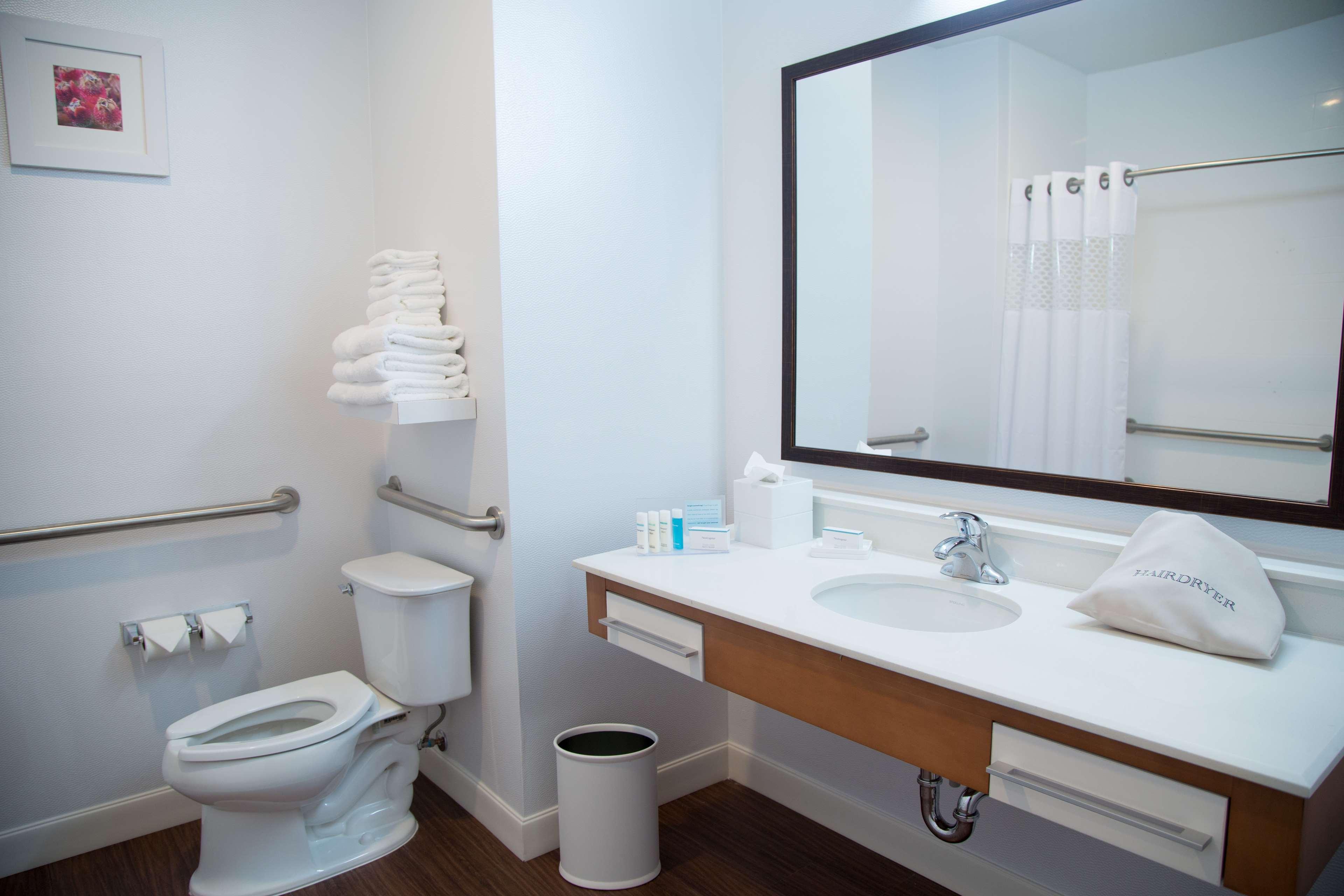 Studio King Size Bed