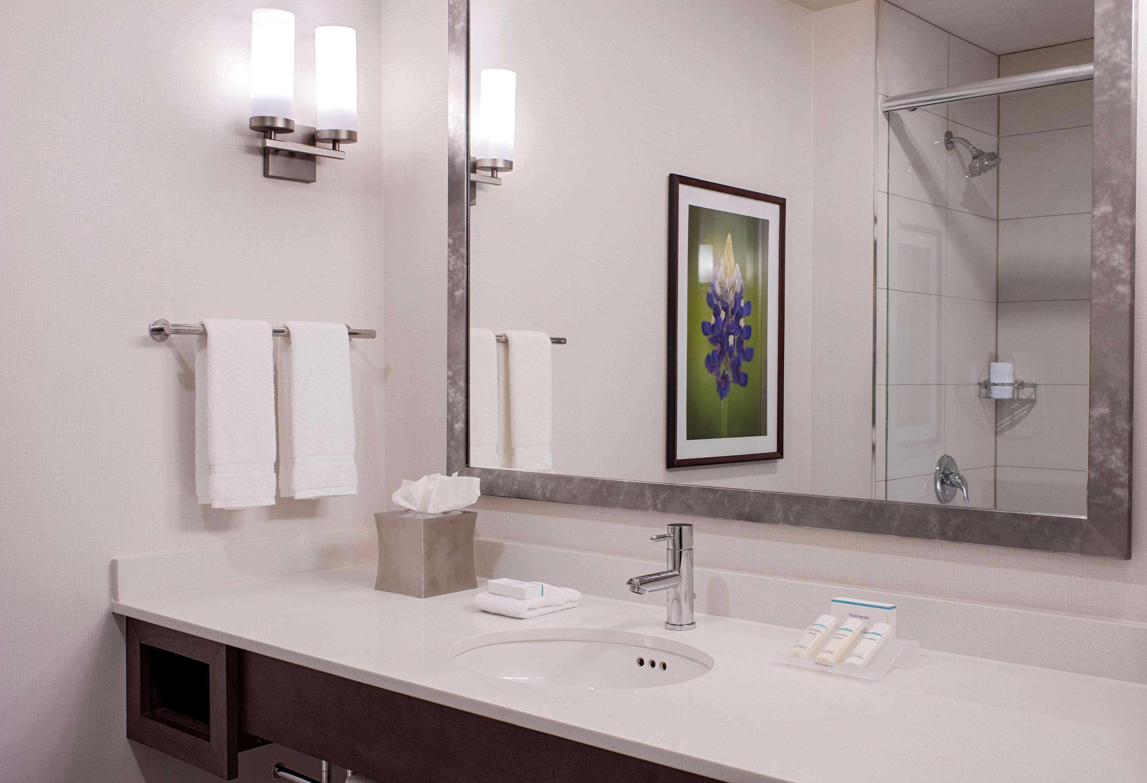 Room Premium King Bed