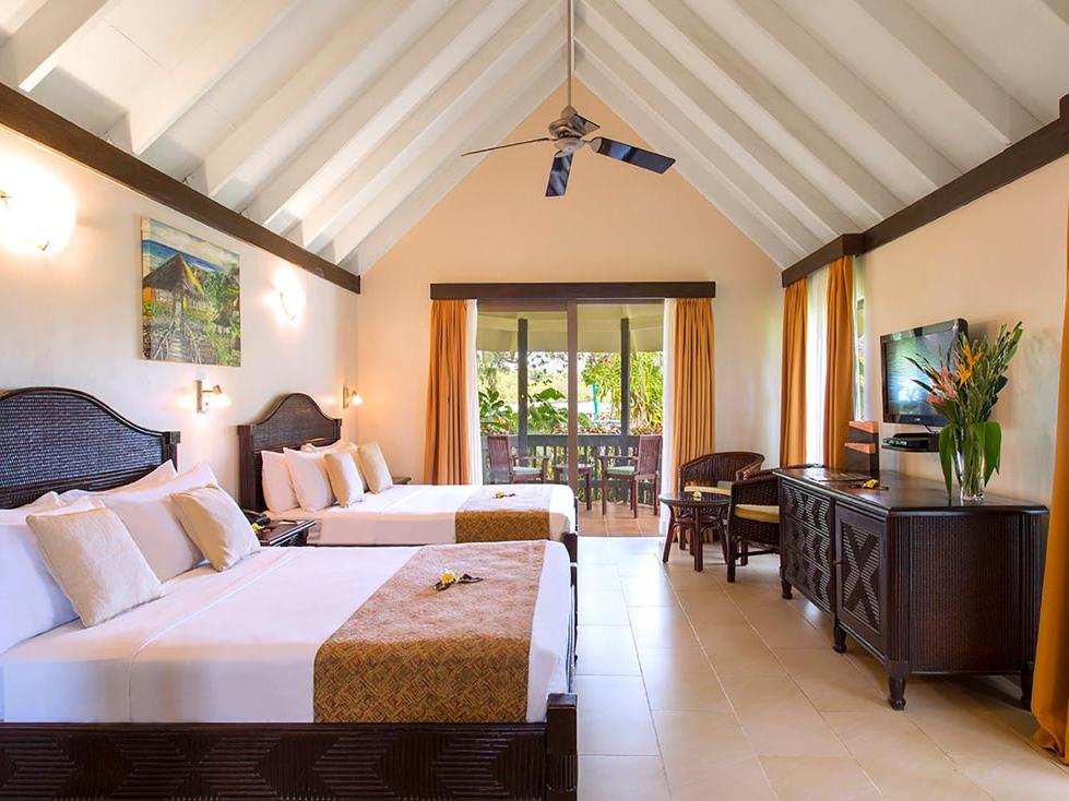 Bungalow Garden View