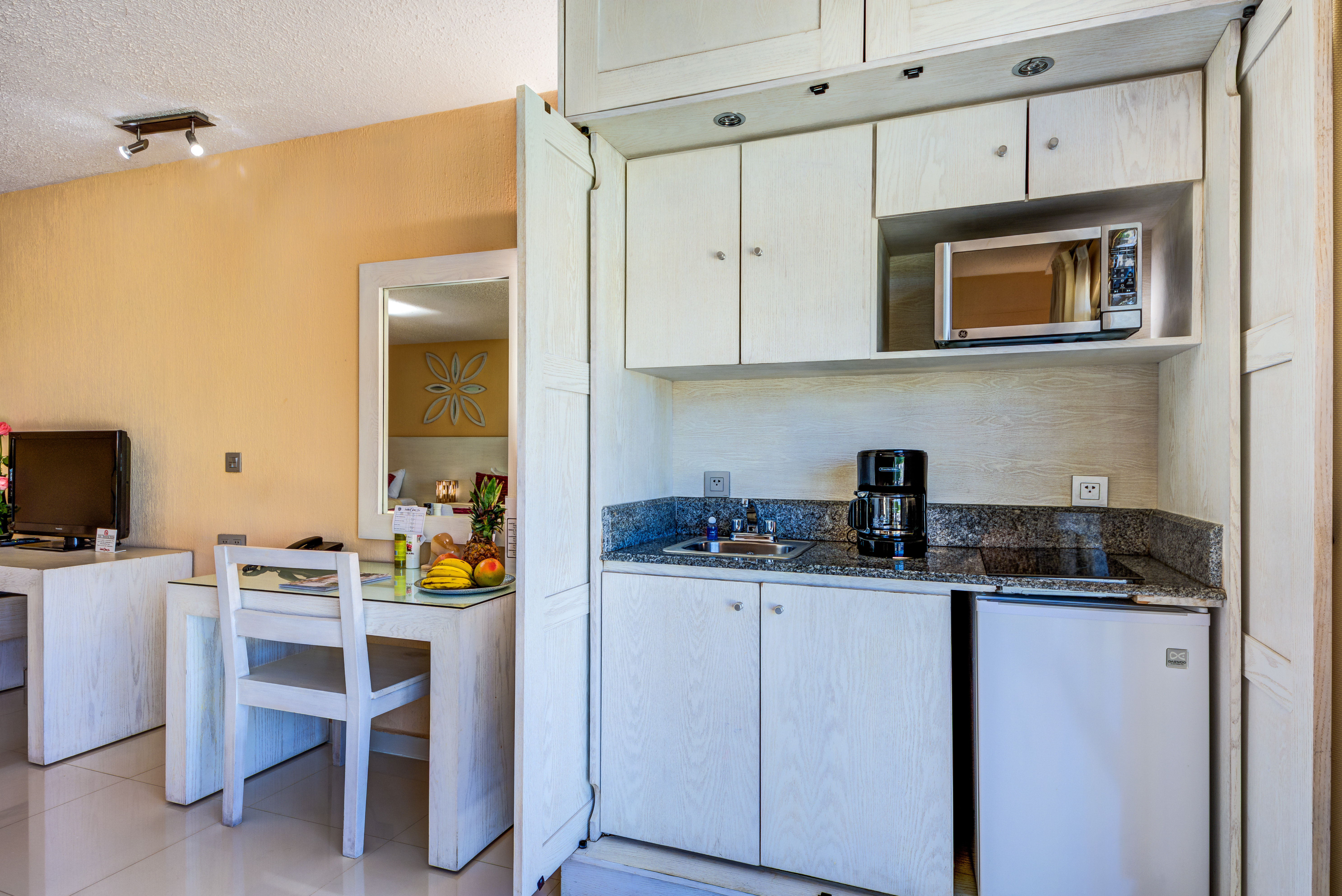 Double Two Queen Beds