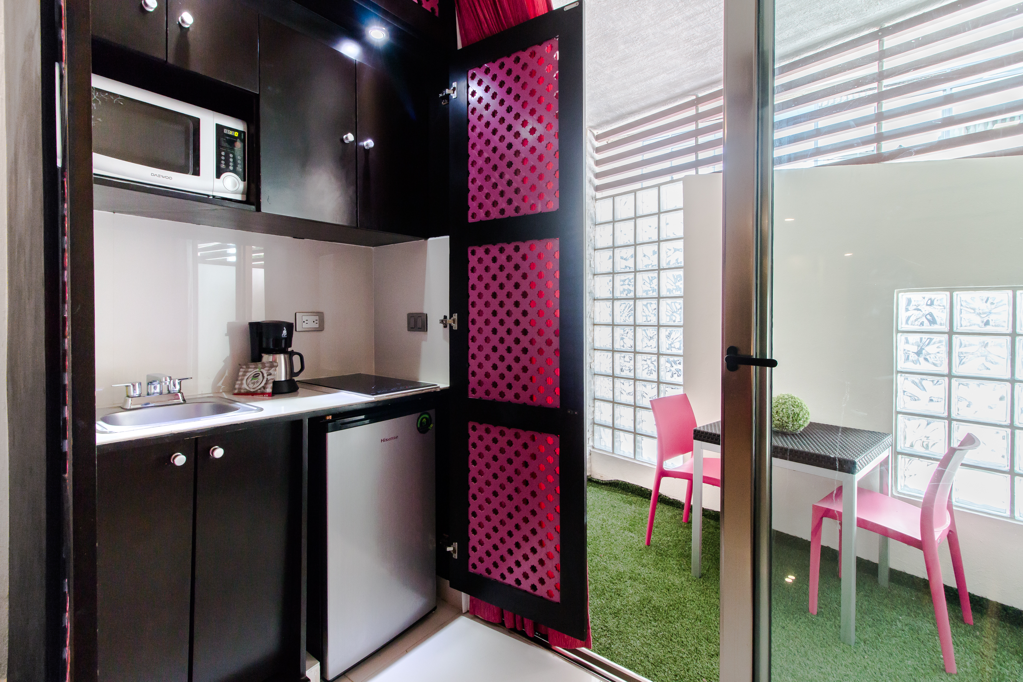 Apartment Queen Size Bed