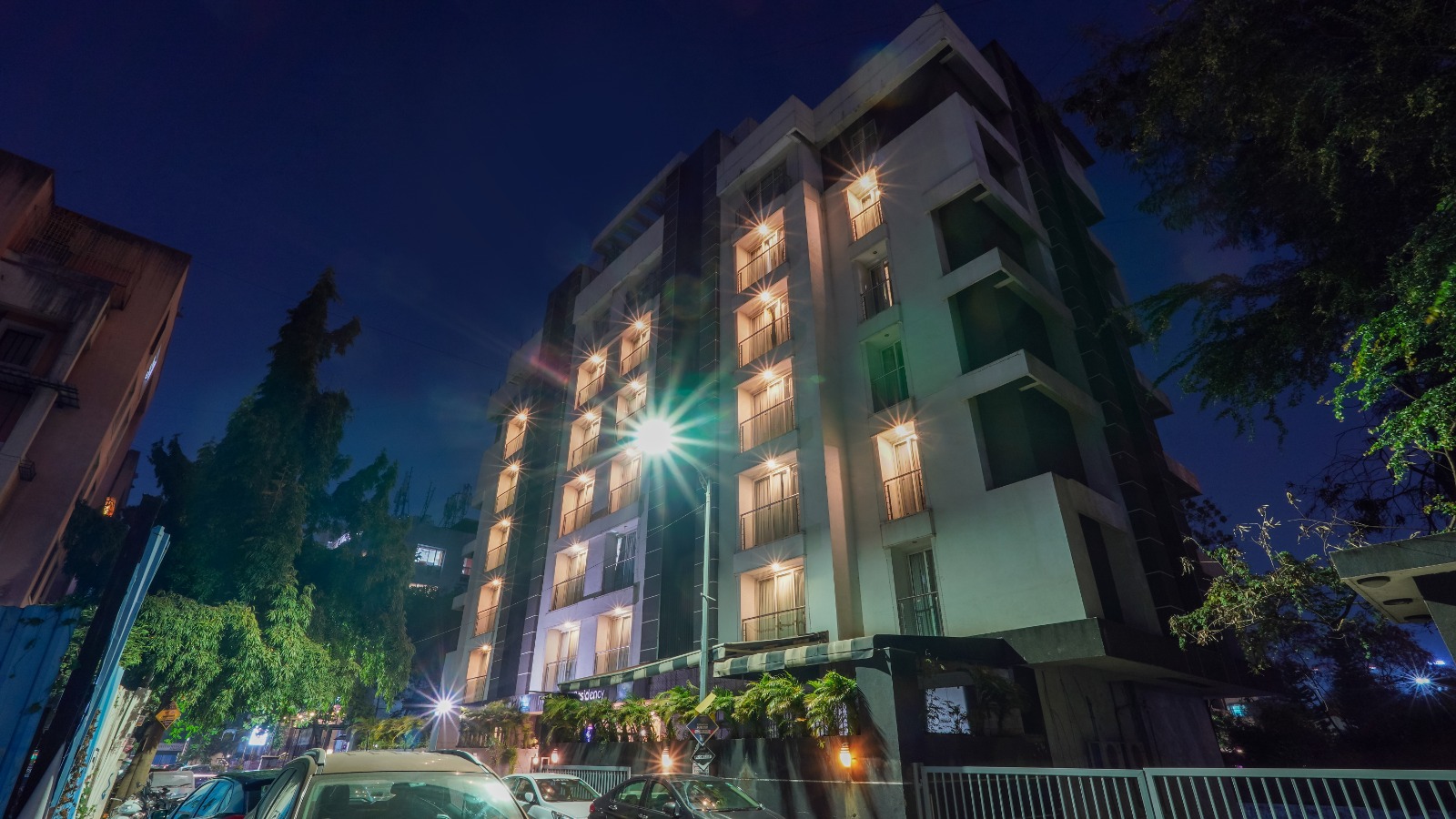 Double or Twin Deluxe