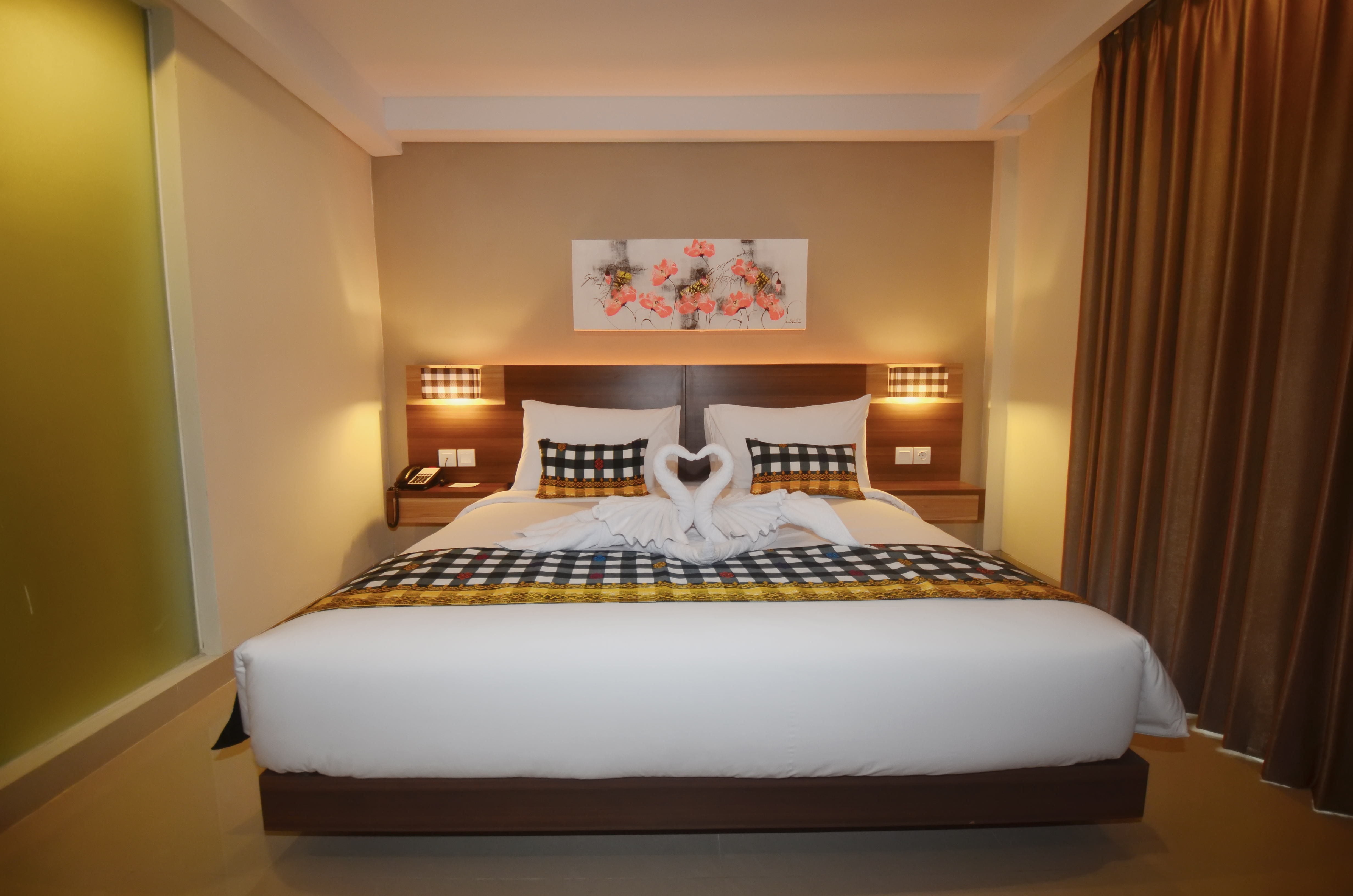 Double or Twin Deluxe