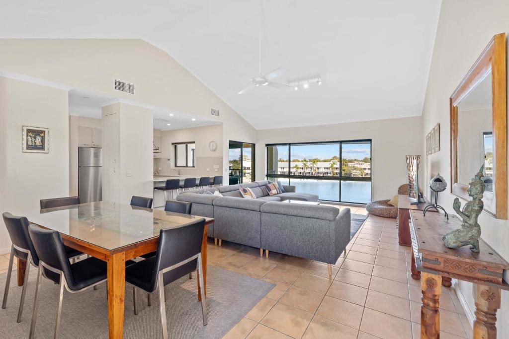 Apartment Three Bedrooms