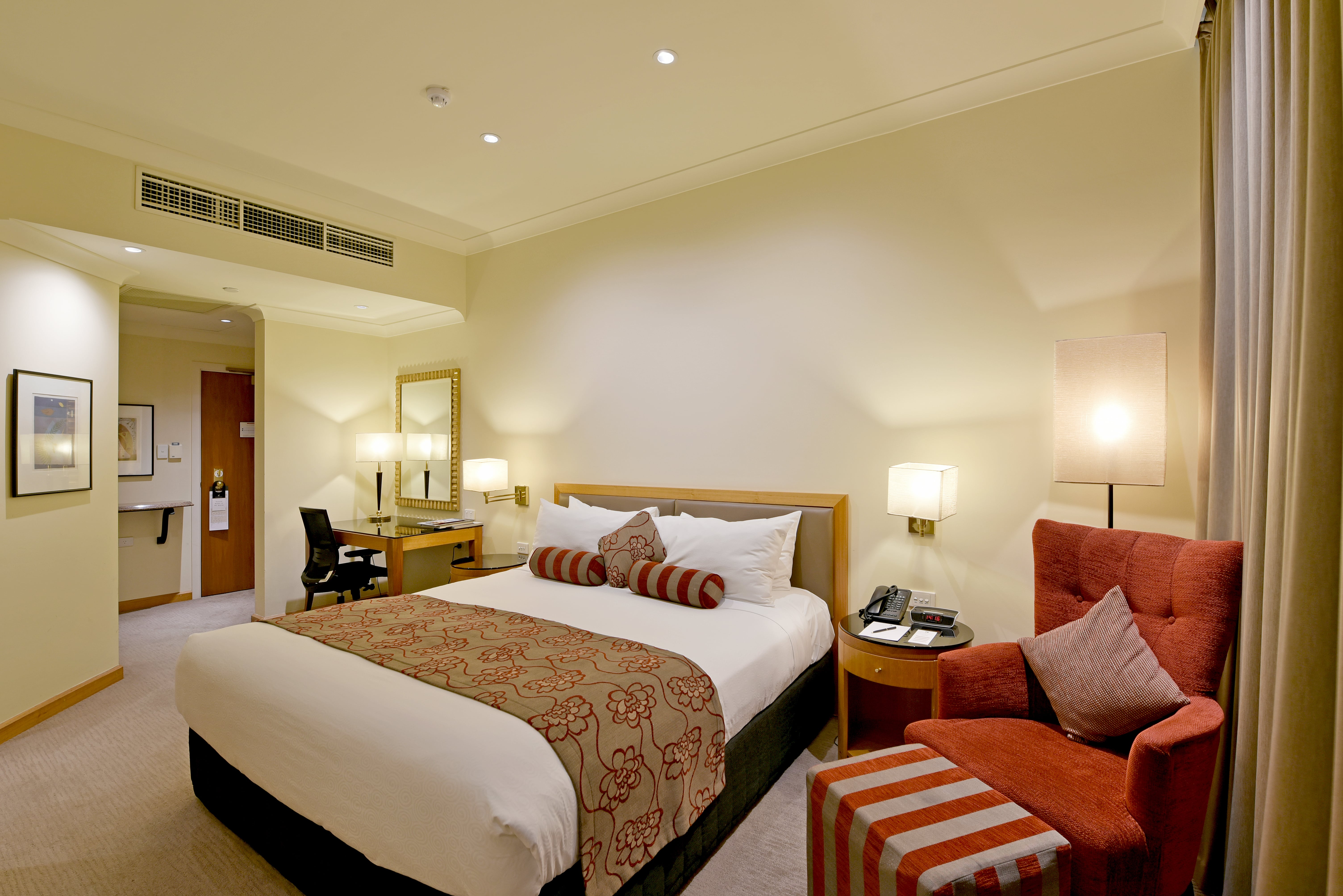 Double Superior King Bed