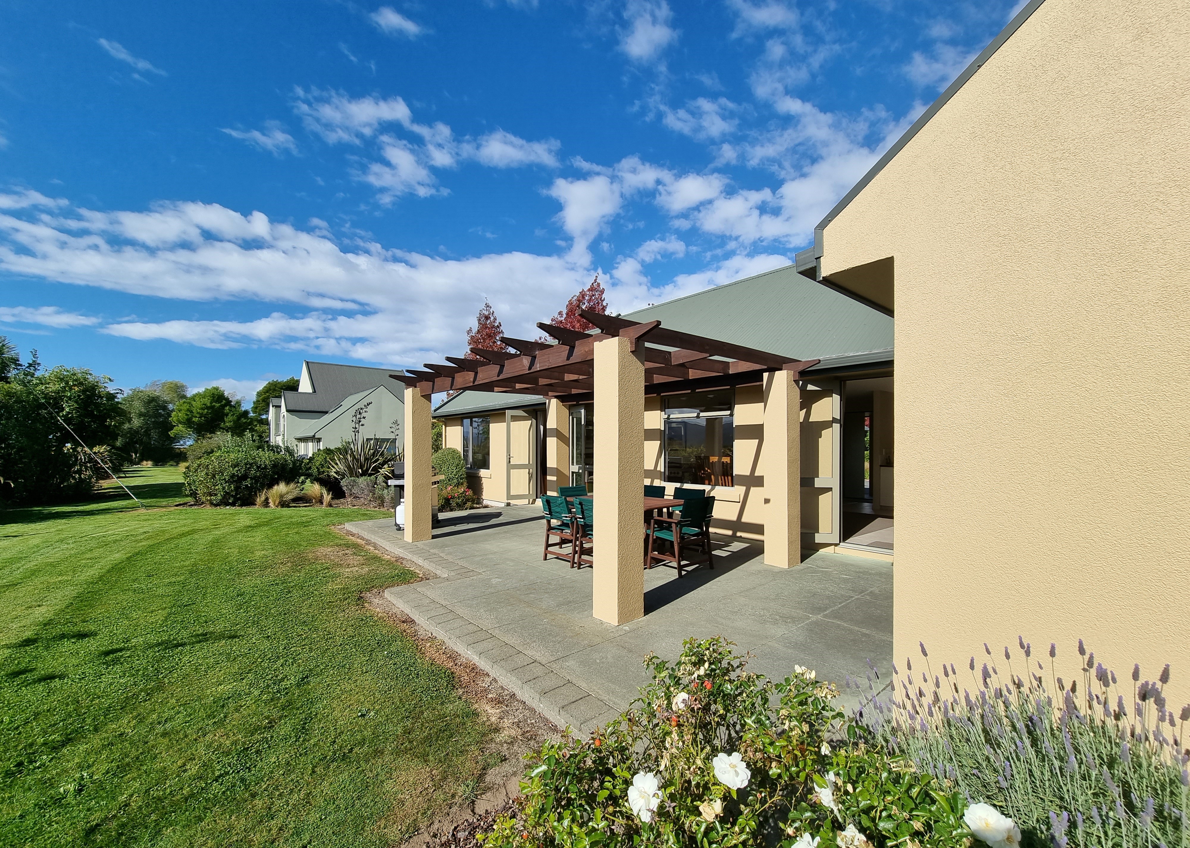 Lodge Three Bedrooms Two Bathrooms