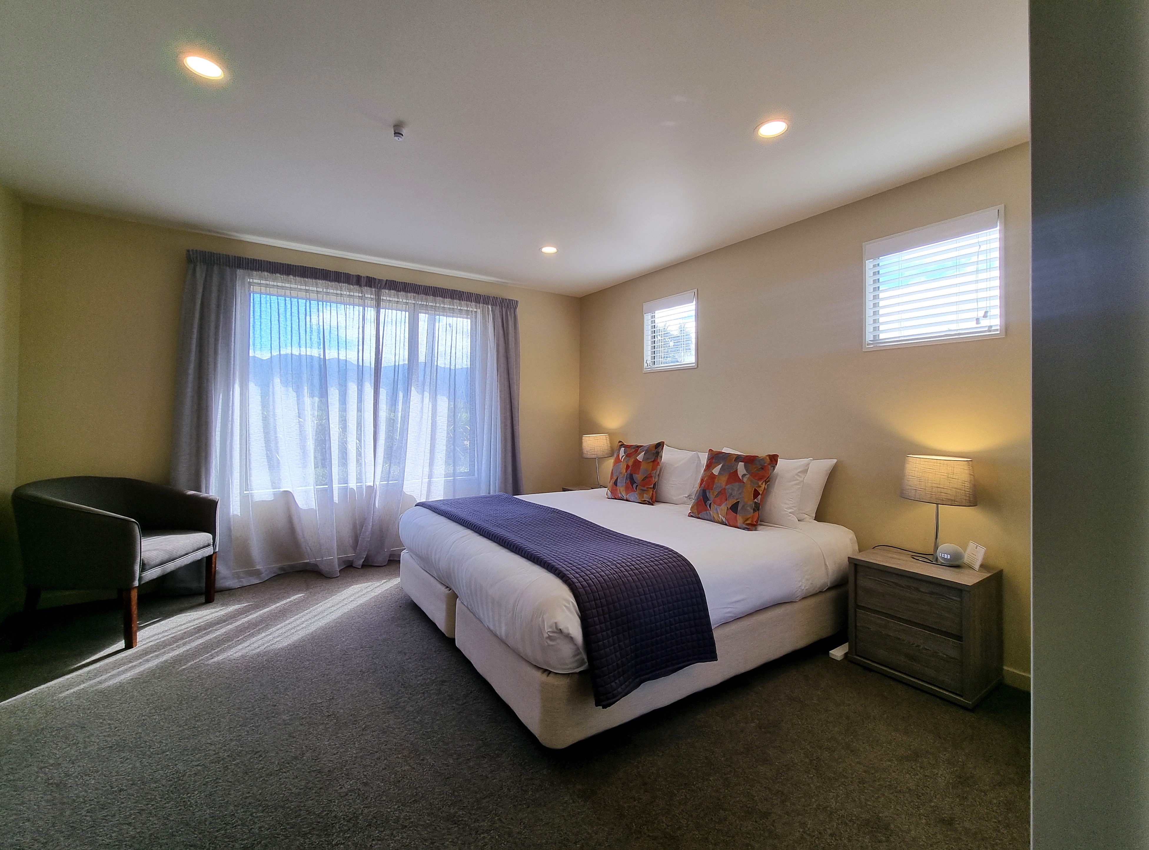 Lodge Three Bedrooms Two Bathrooms