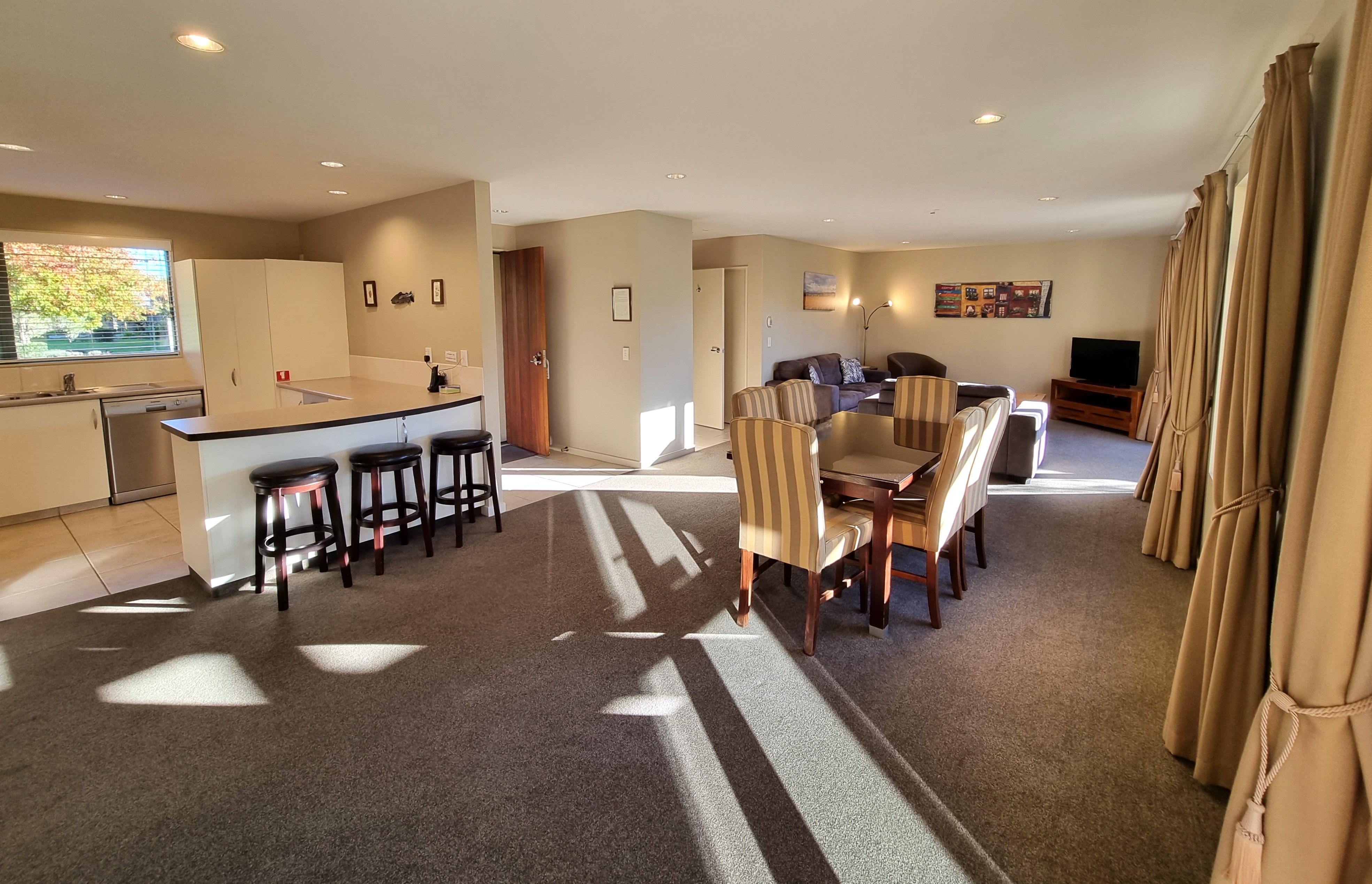 Lodge Two Bedrooms Two Bathrooms