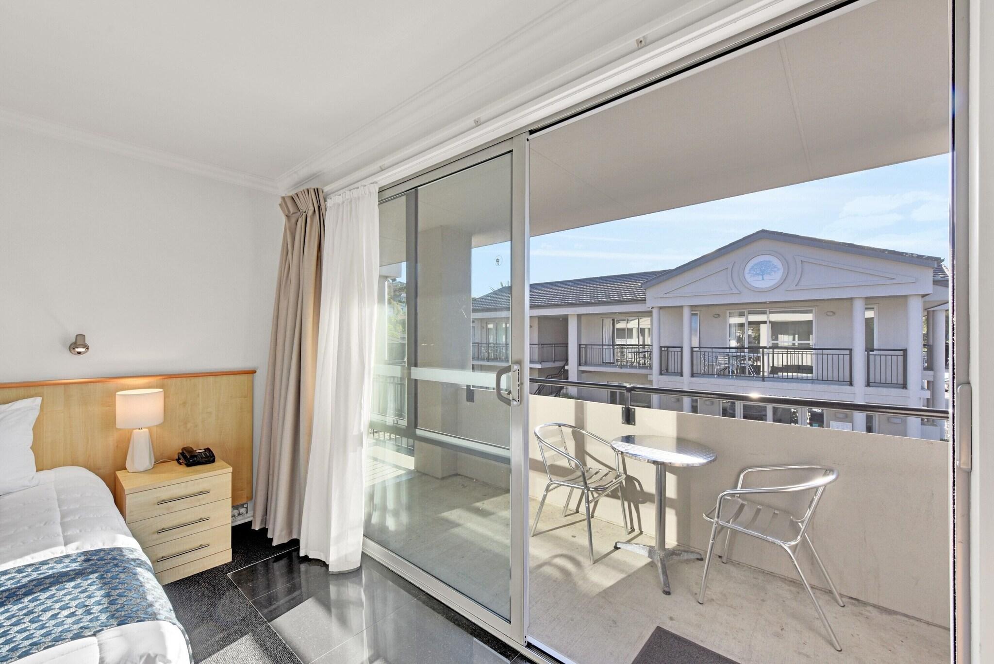 Double Superior King Bed