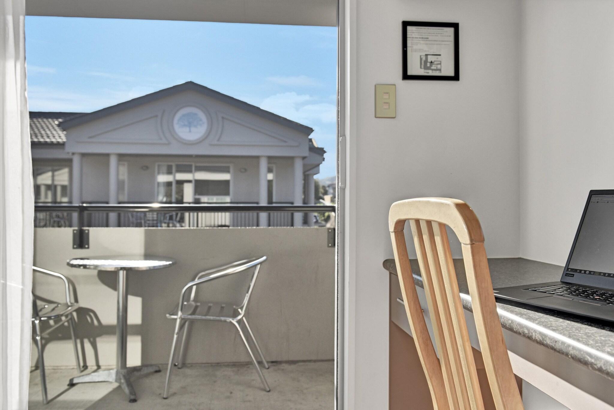 Double Superior King Bed