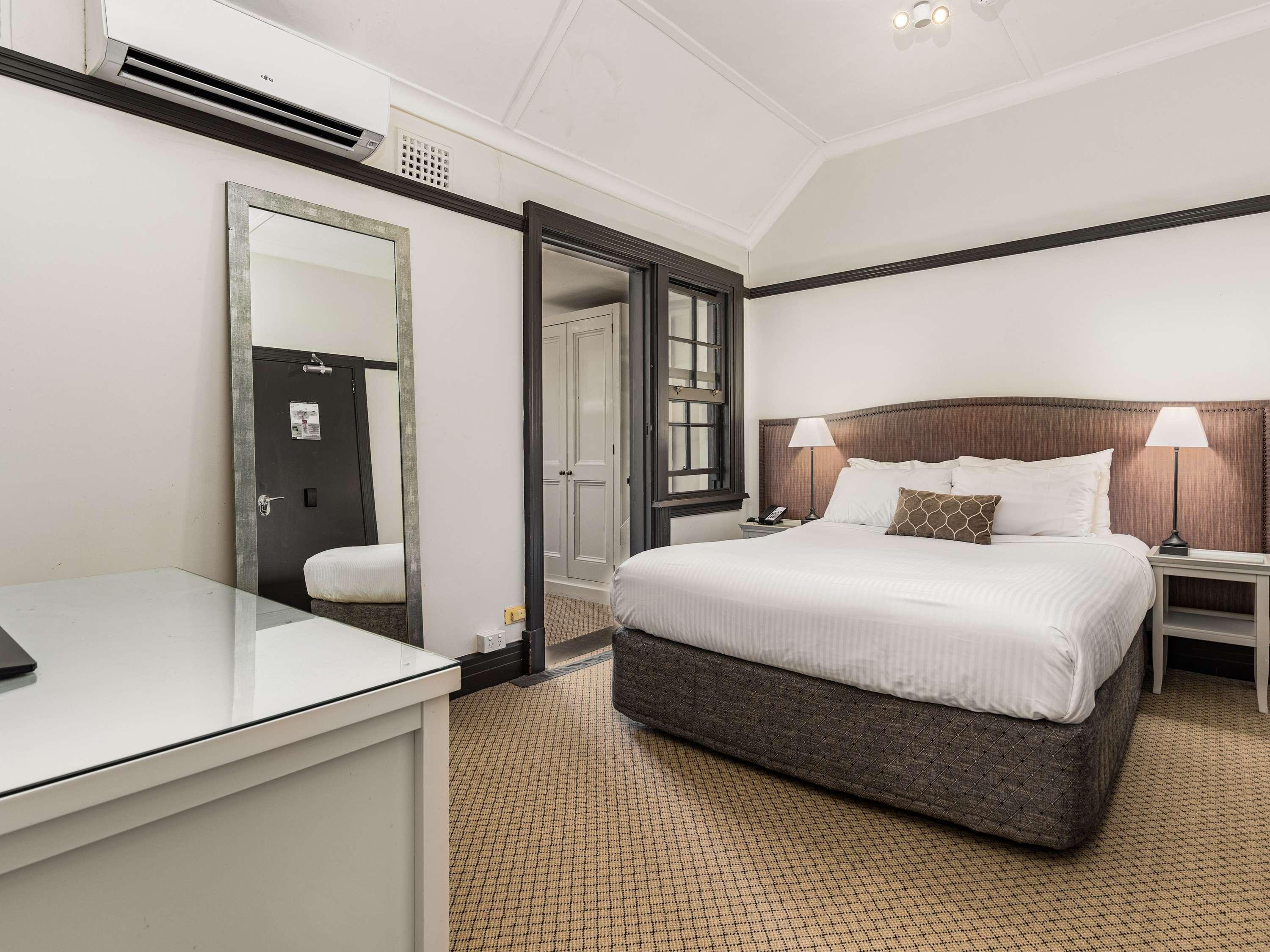 Family Room Queen Size Bed