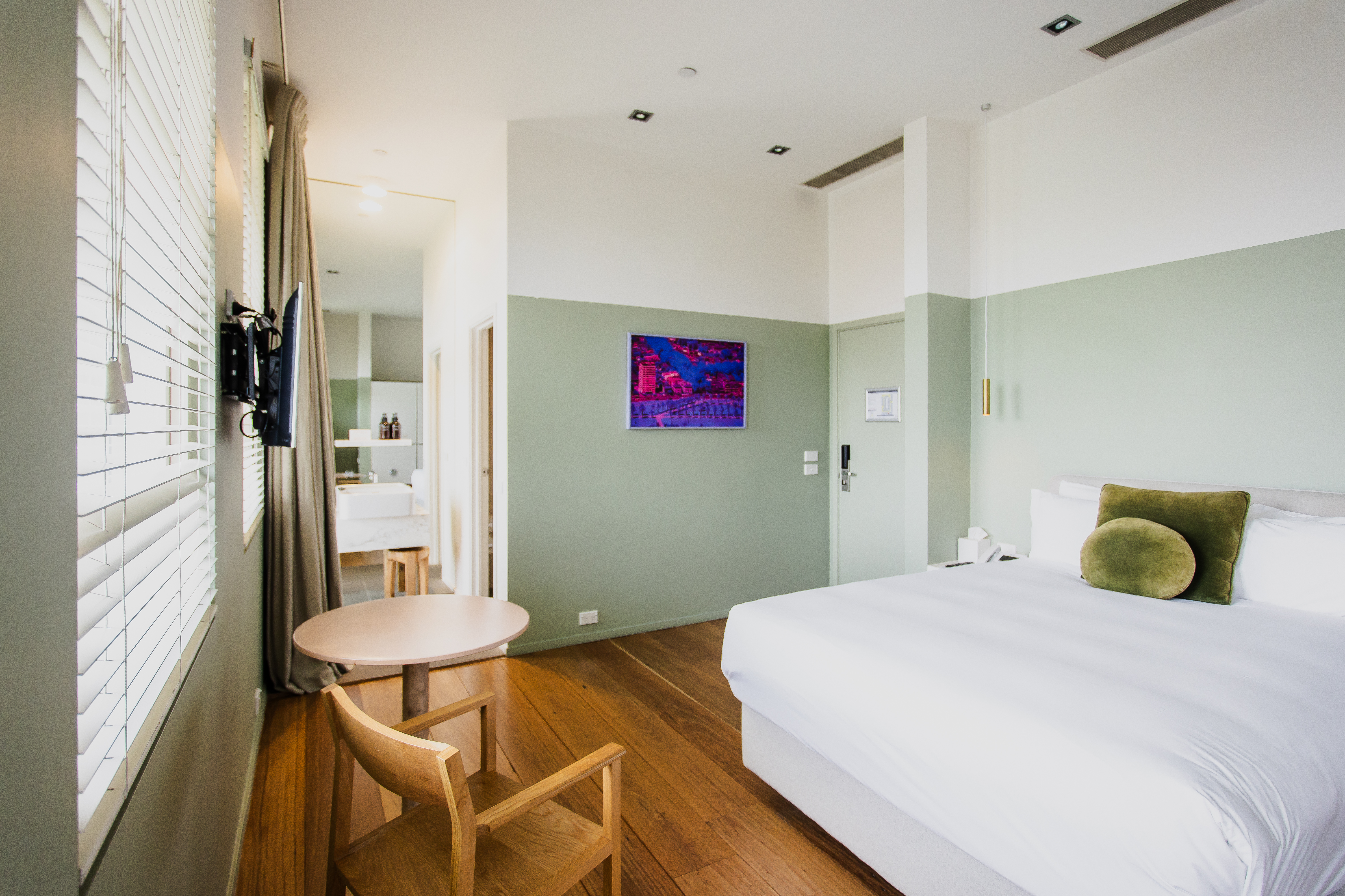 Room Deluxe with Balcony