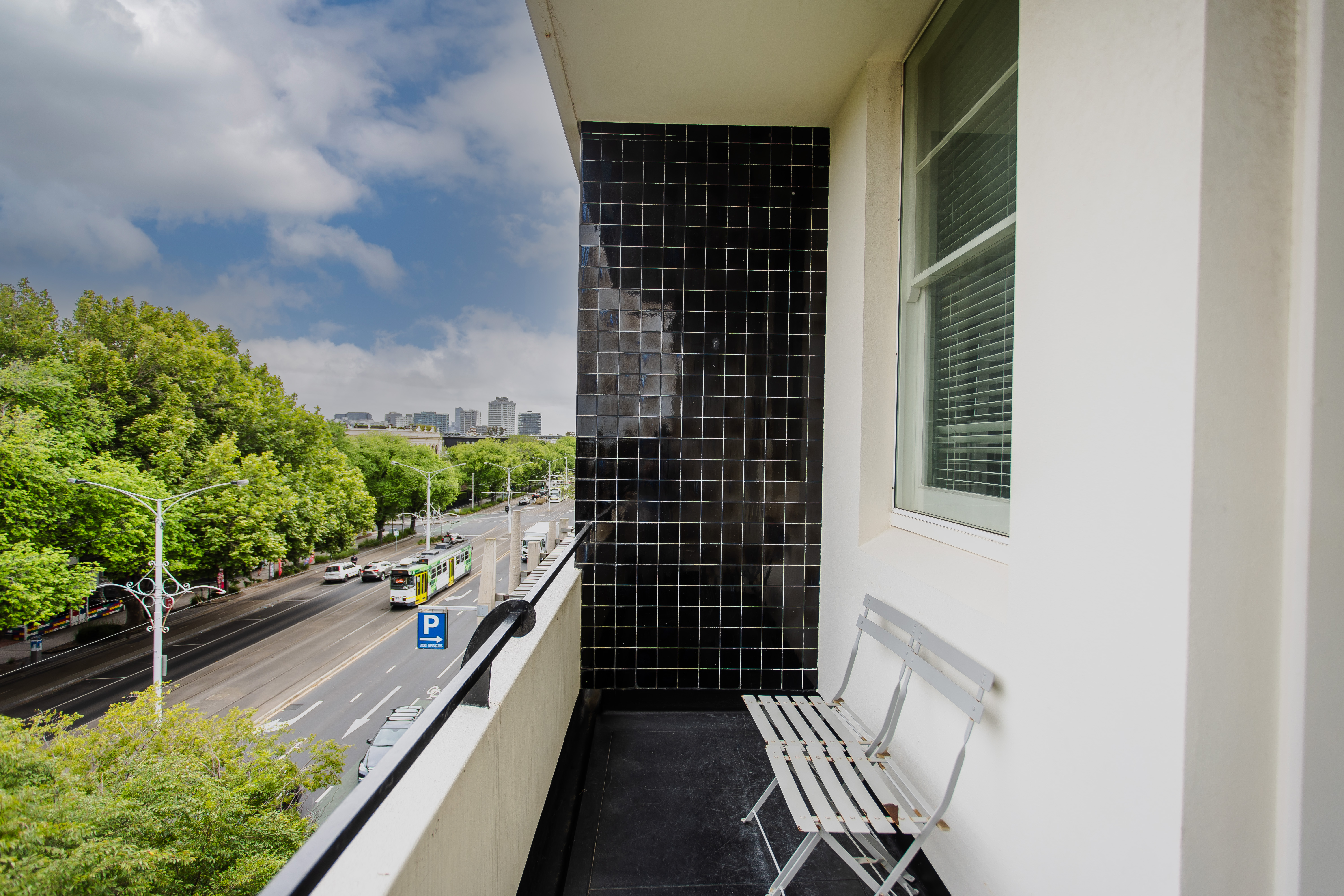 Room Deluxe with Balcony