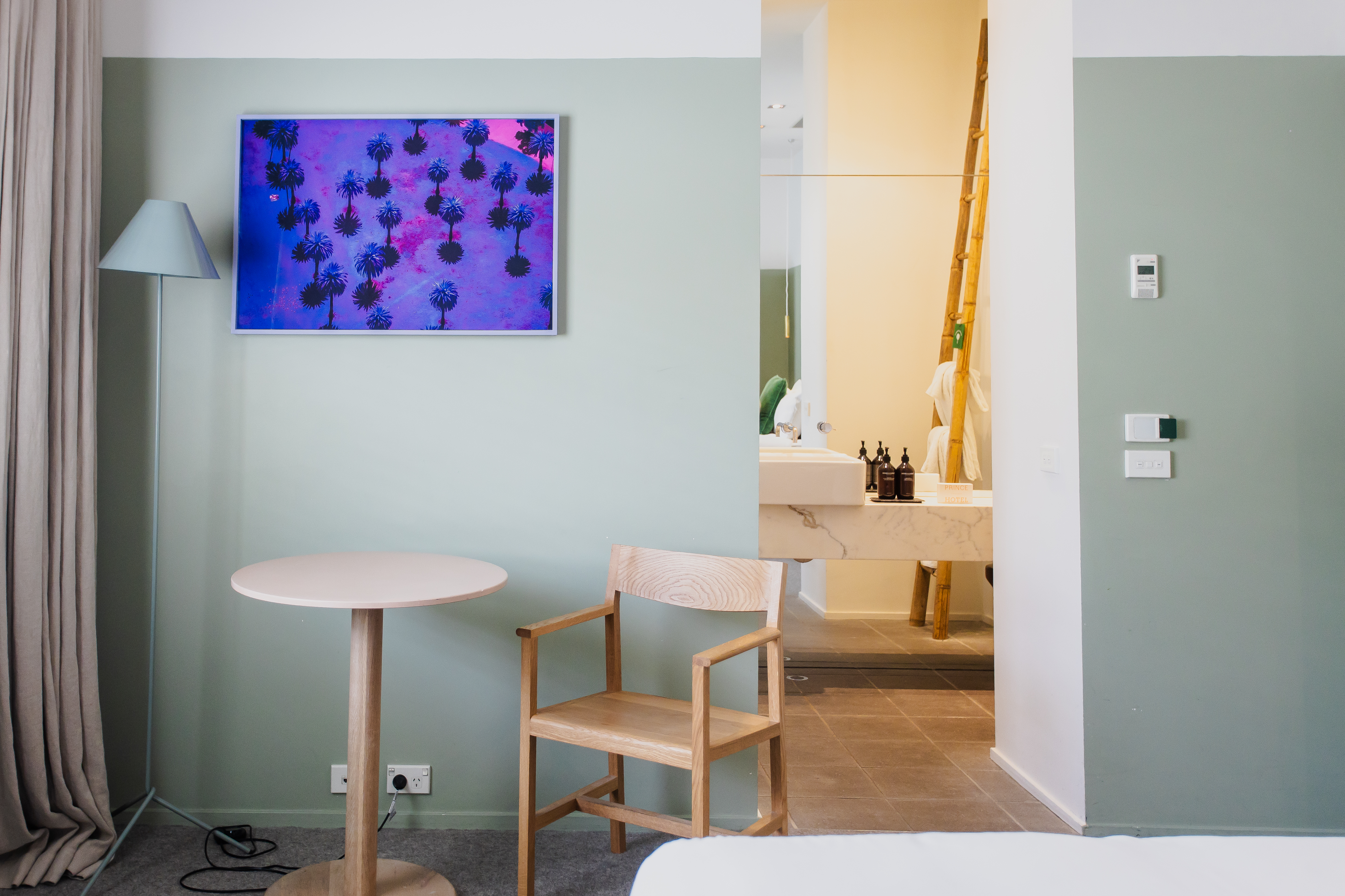 Room Classic Queen Bed