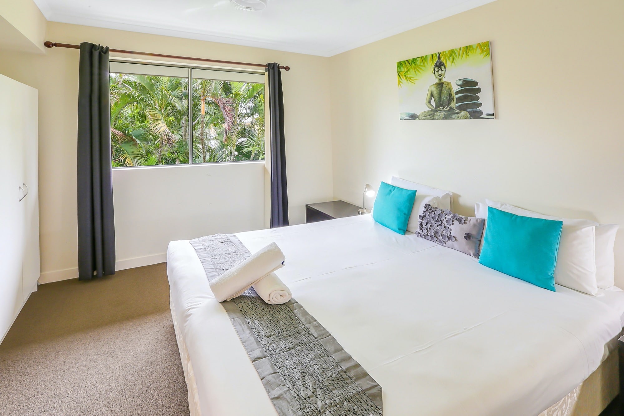 Apartment One Bedroom One Bathroom