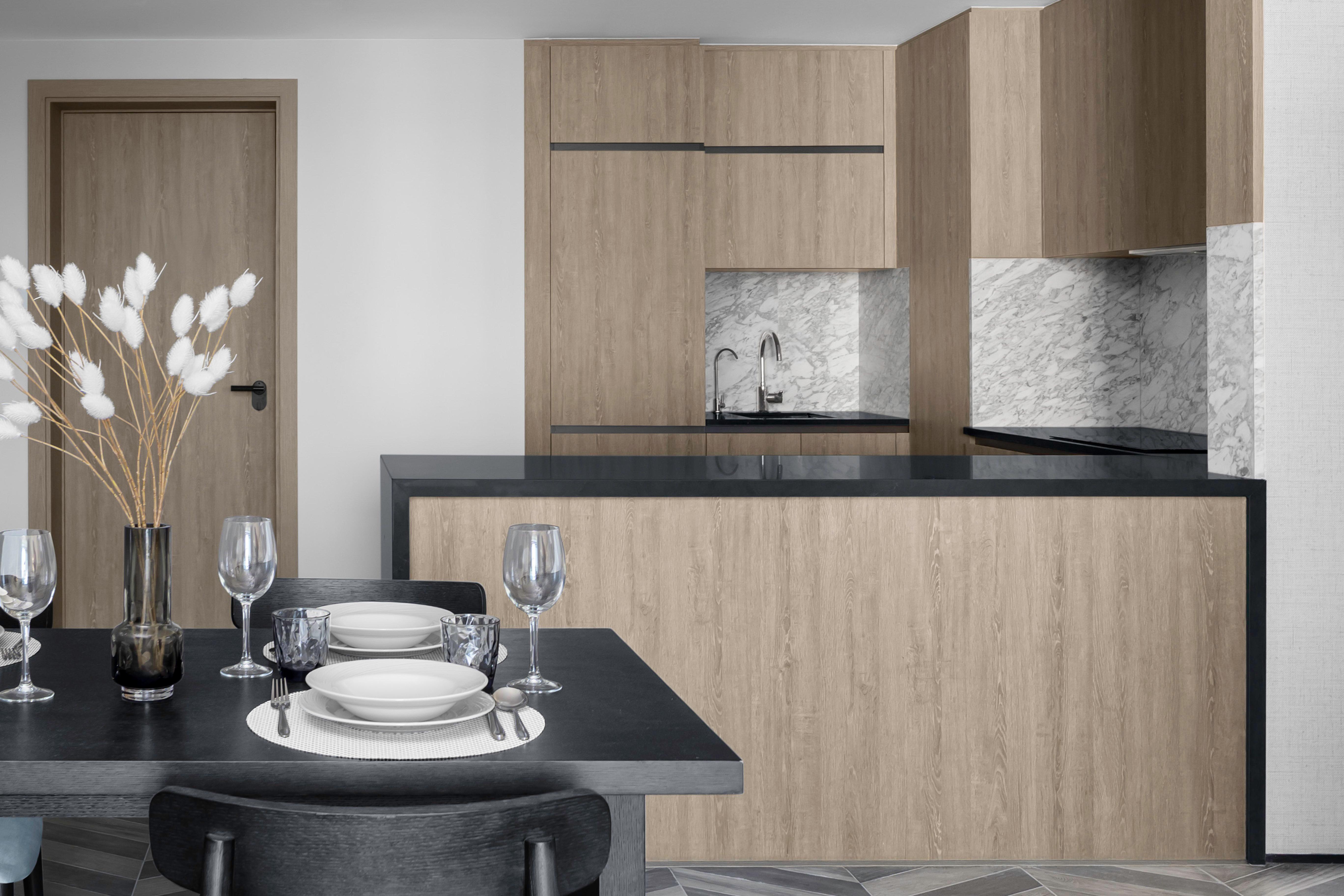 Apartment with Balcony