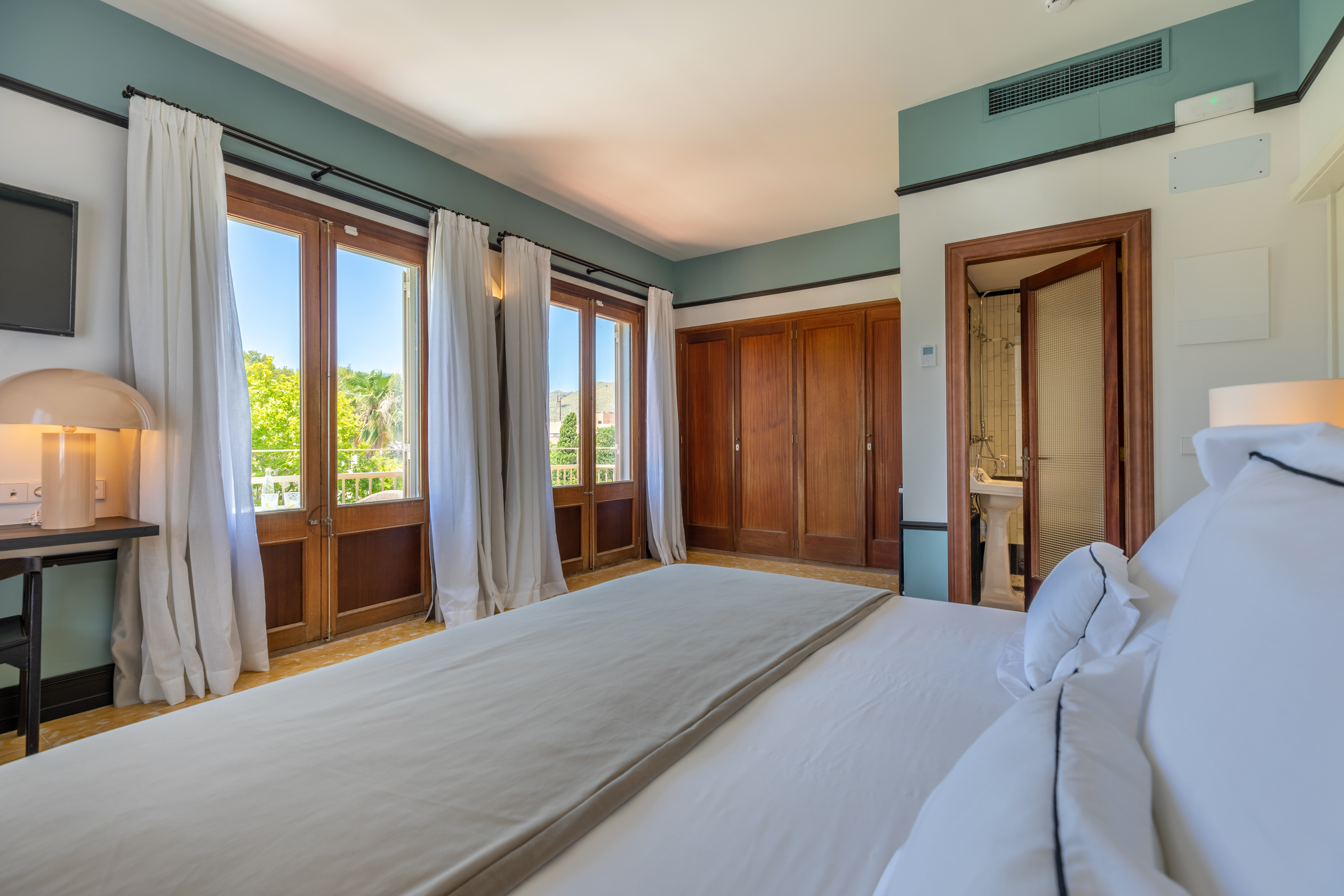 Double or Twin with Balcony