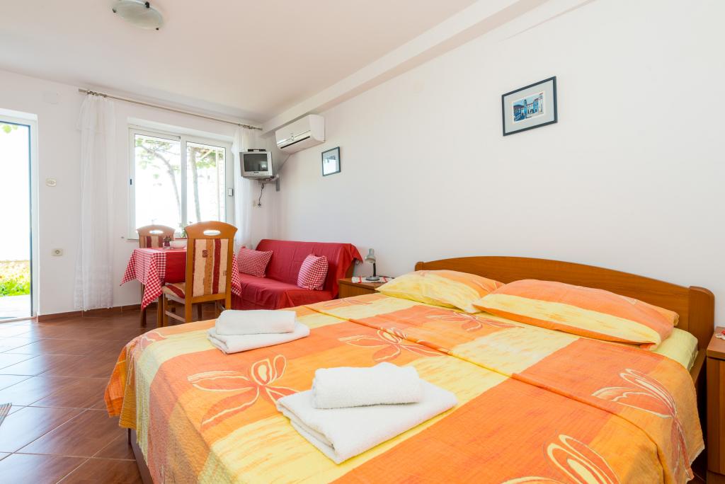 Studio Sea View with Terrace