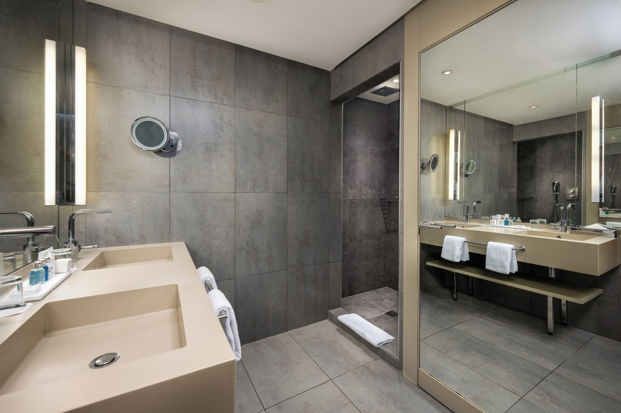 Junior Suite Two Beds