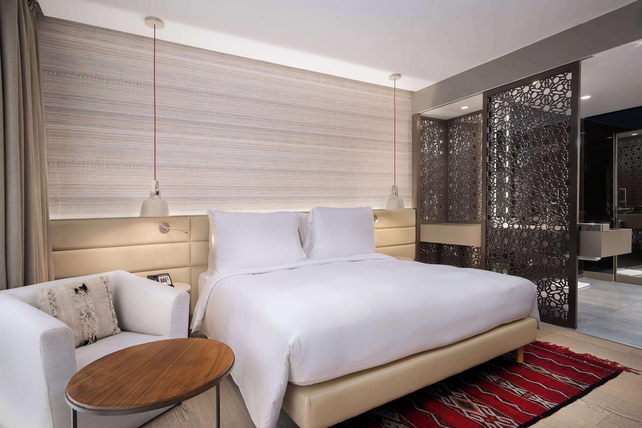 Double Superior King Bed