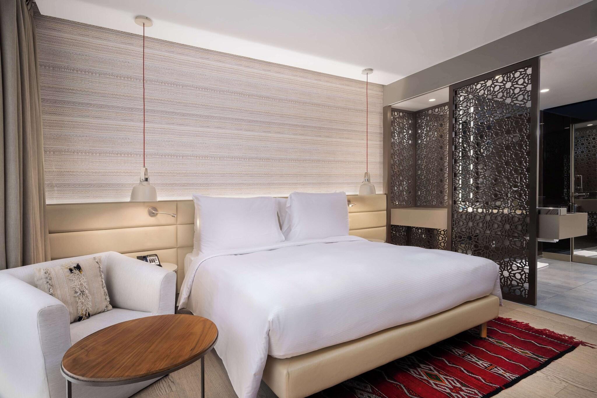 Double Superior King Bed