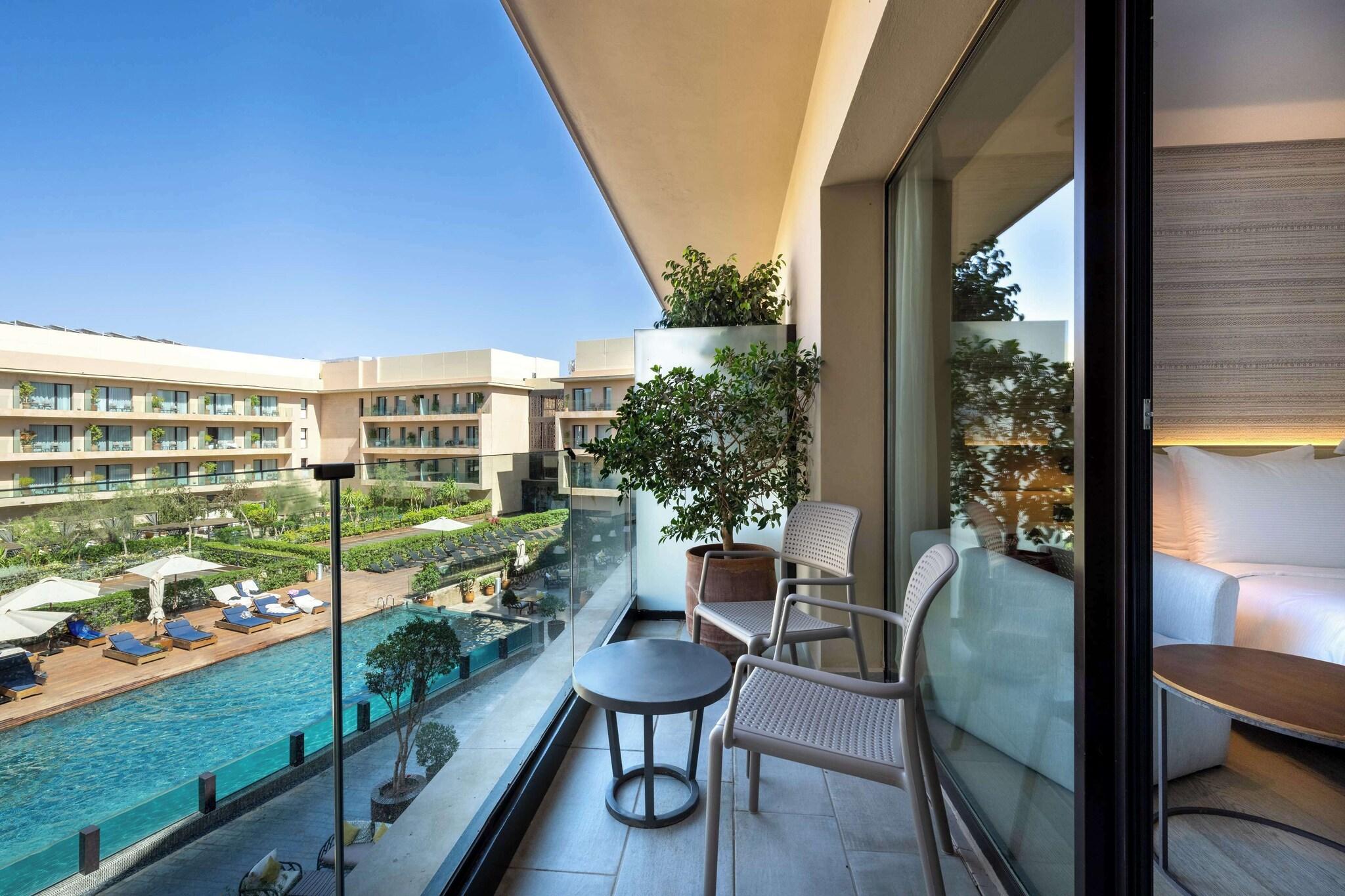 Double Premium with Views