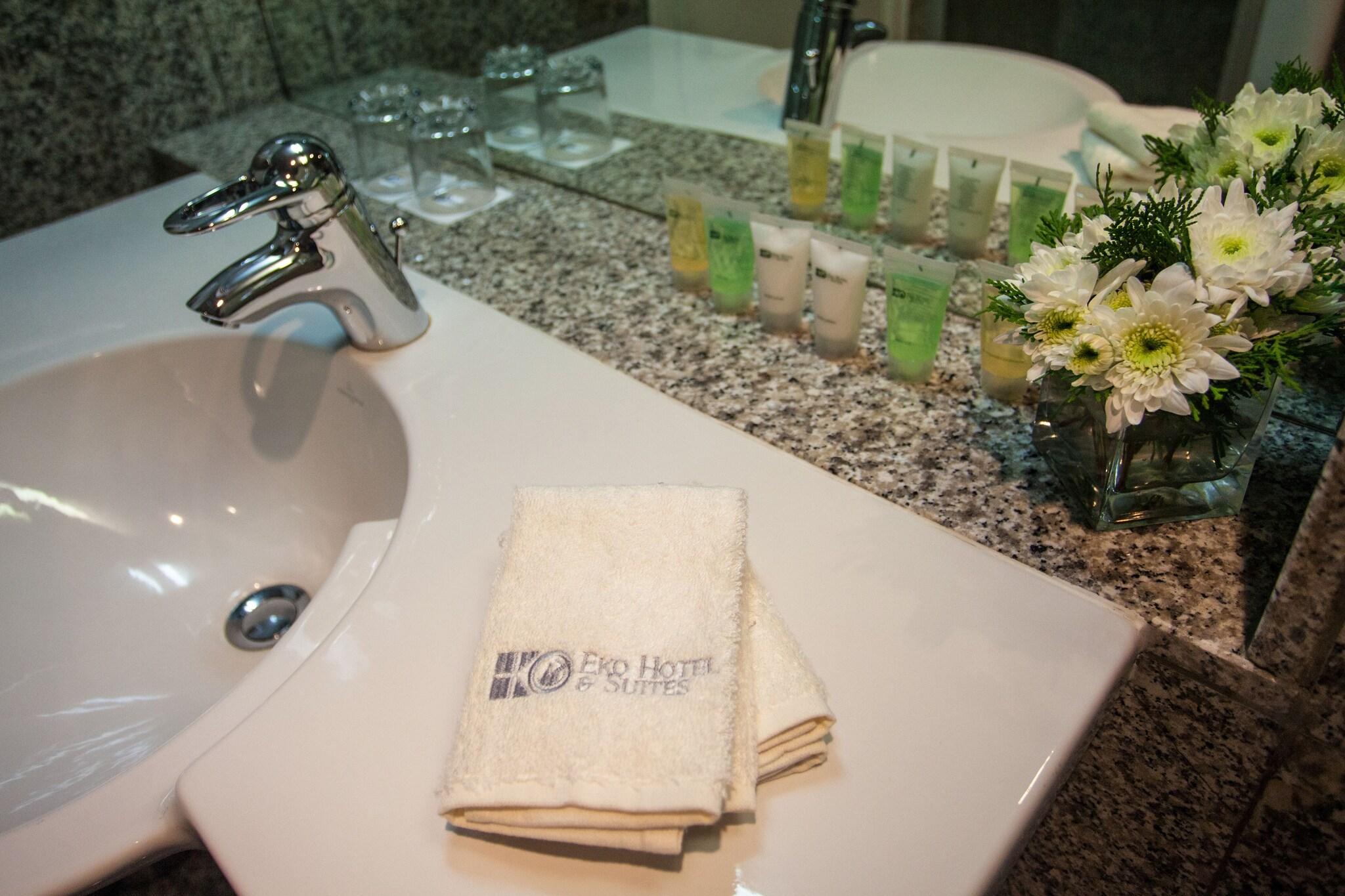 Double Superior Ocean View